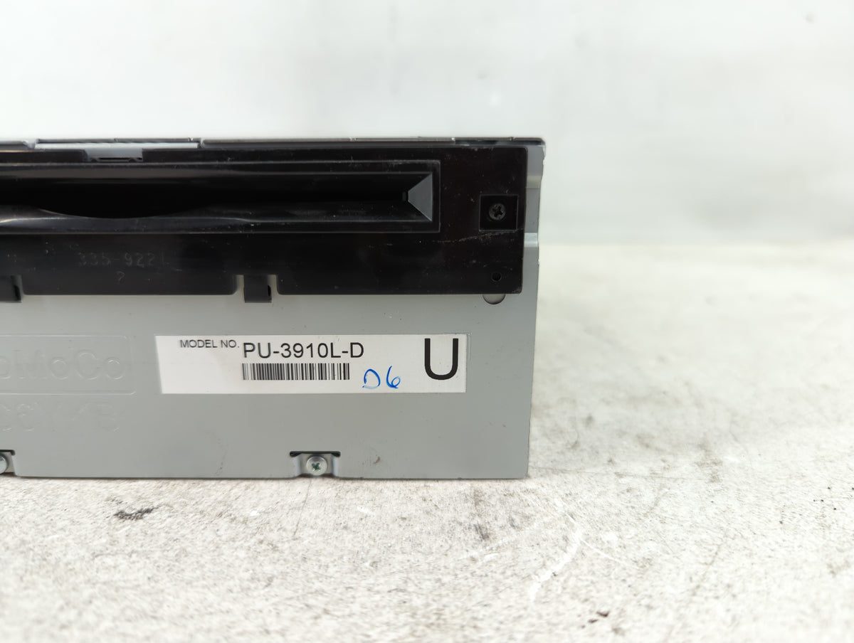 2015 Ford Explorer Radio AM FM Cd Player Receiver Replacement P/N:EB5T-19C107-HA EB5T-19C107-HB OEM Used Auto Parts - Oemuse