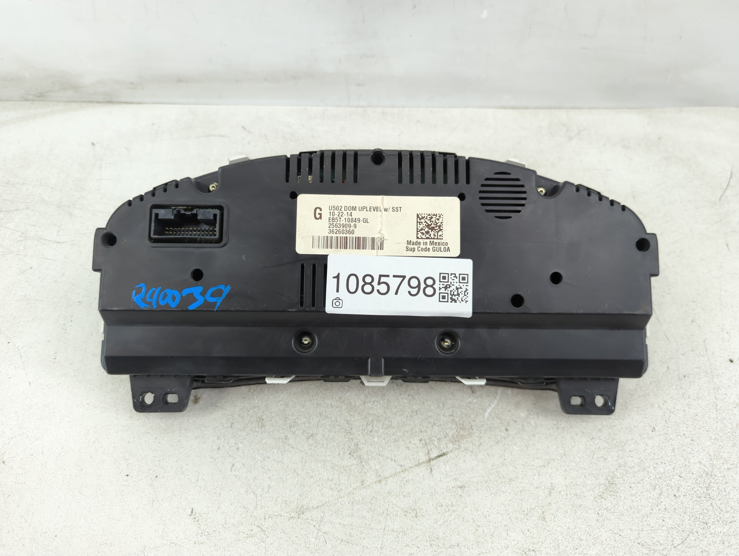 2014-2015 Ford Explorer Instrument Cluster Speedometer Gauges P/N:EB5T-10849-GL Fits Fits 2014 2015 OEM Used Auto Parts - Oe