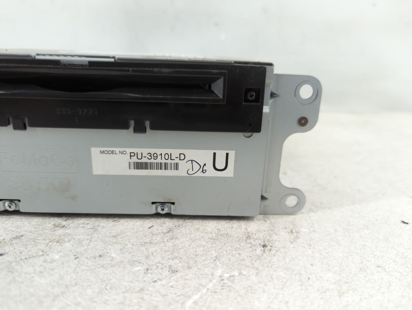 2014-2015 Ford Explorer Radio AM FM Cd Player Receiver Replacement P/N:EB5T-19C107-HA Fits Fits 2014 2015 OEM Used Auto Part