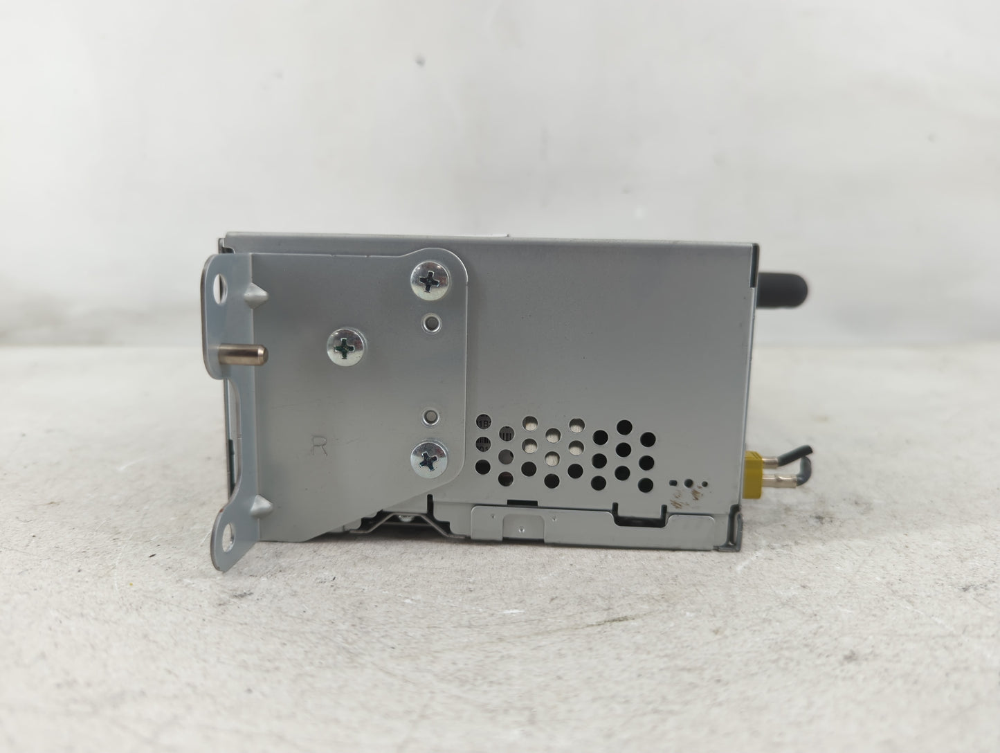 2014-2015 Ford Explorer Radio AM FM Cd Player Receiver Replacement P/N:EB5T-19C107-HA Fits Fits 2014 2015 OEM Used Auto Part