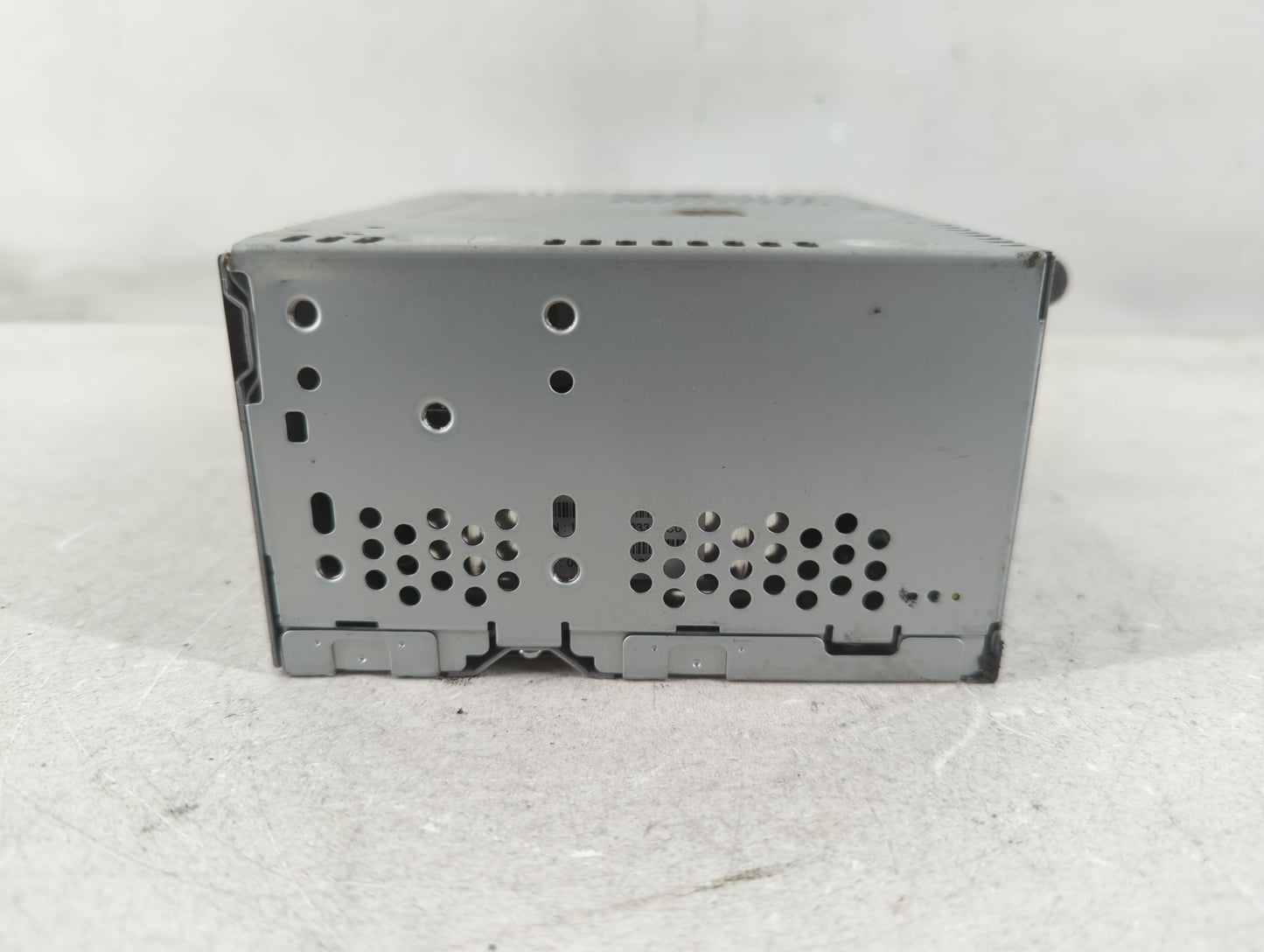 2015 Ford Explorer Radio AM FM Cd Player Receiver Replacement P/N:EB5T-19C107-JB Fits OEM Used Auto Parts - Oemusedautoparts
