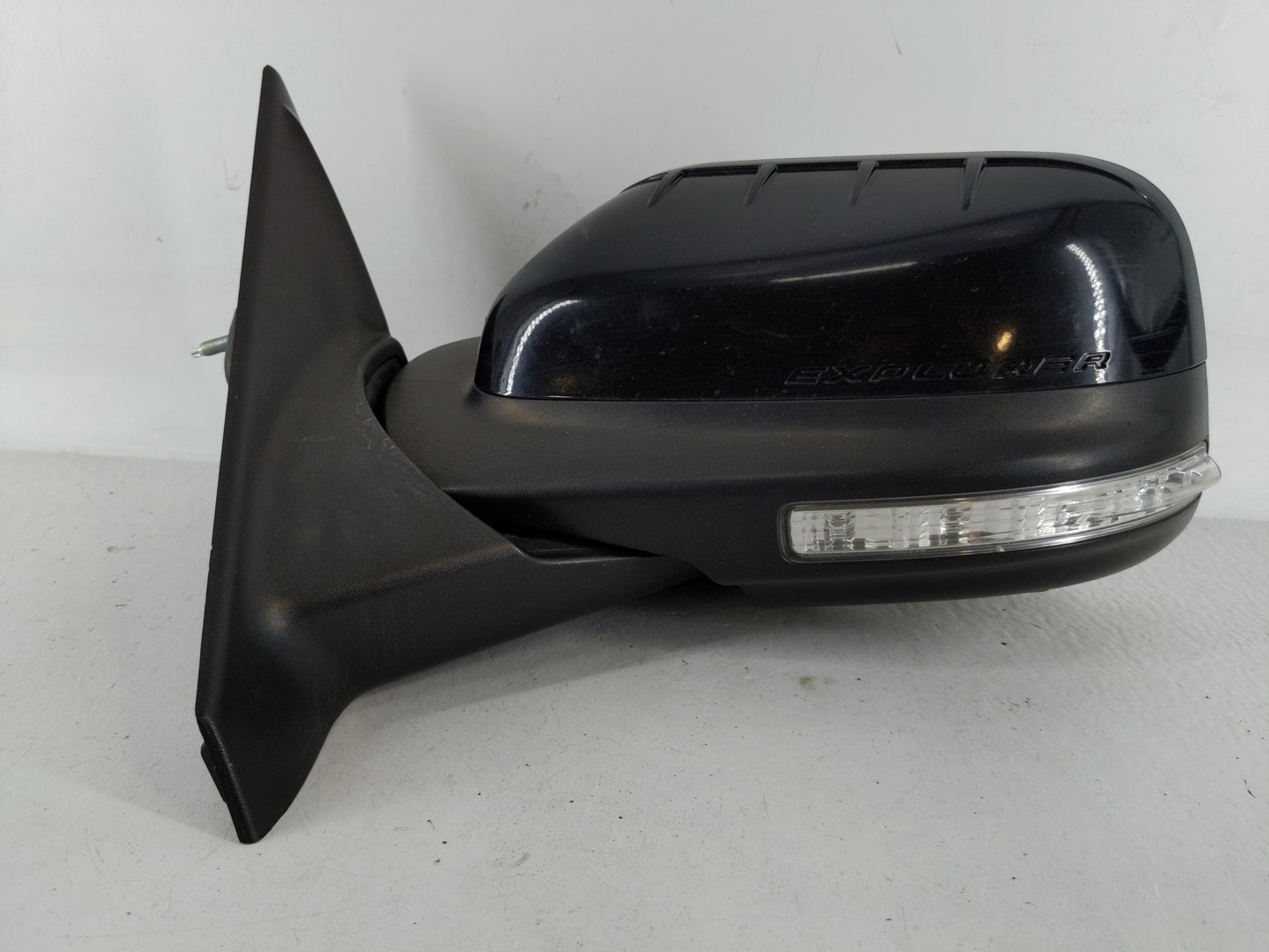 2011-2015 Ford Explorer Driver Side View Mirror - Left Door Mirror OEM Used - Oemusedautoparts1.com