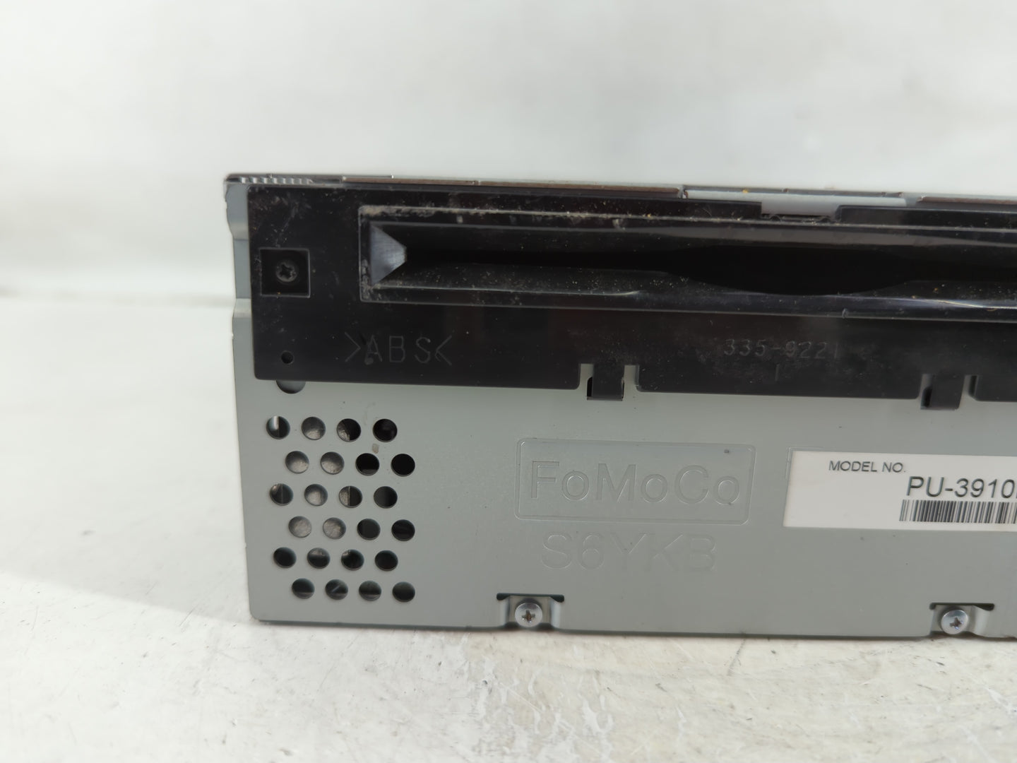 2015 Ford Explorer Radio AM FM Cd Player Receiver Replacement P/N:EB5T-19C107-HB Fits OEM Used Auto Parts - Oemusedautoparts