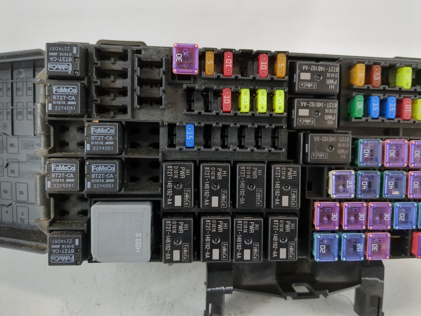 2014-2015 Ford Explorer Fusebox Fuse Box Panel Relay Module P/N:BT4T-14A003-AA Fits Fits 2014 2015 OEM Used Auto Parts - Oem