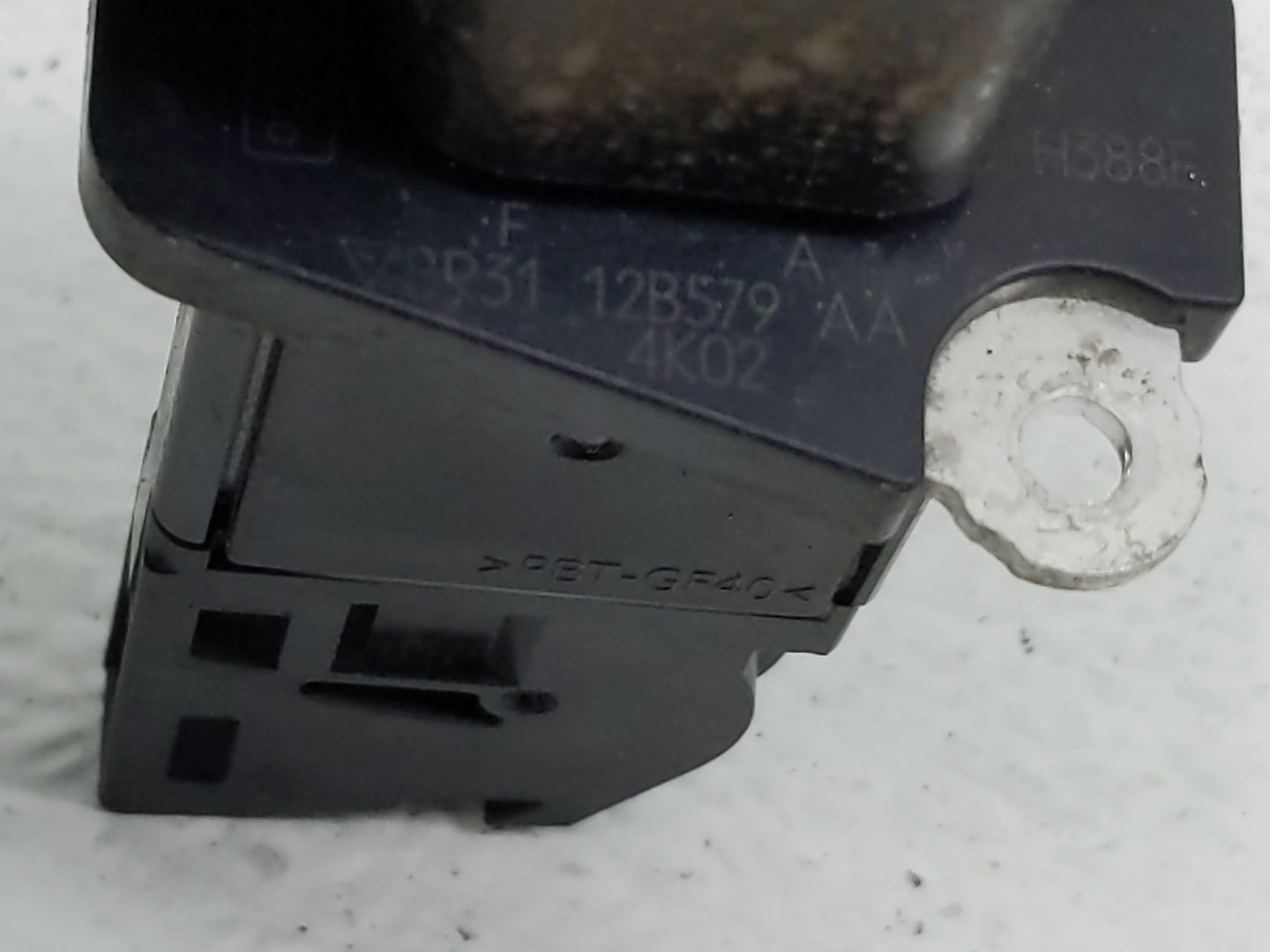 2013-2015 Ford Explorer Mass Air Flow Meter Maf - Oemusedautoparts1.com