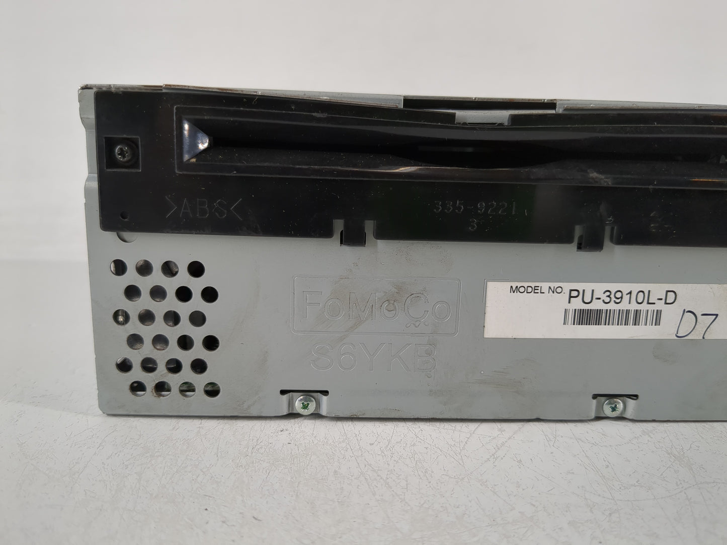 2014-2015 Ford Explorer Radio AM FM Cd Player Receiver Replacement P/N:EB5T-19C107-HA Fits Fits 2014 2015 OEM Used Auto Part