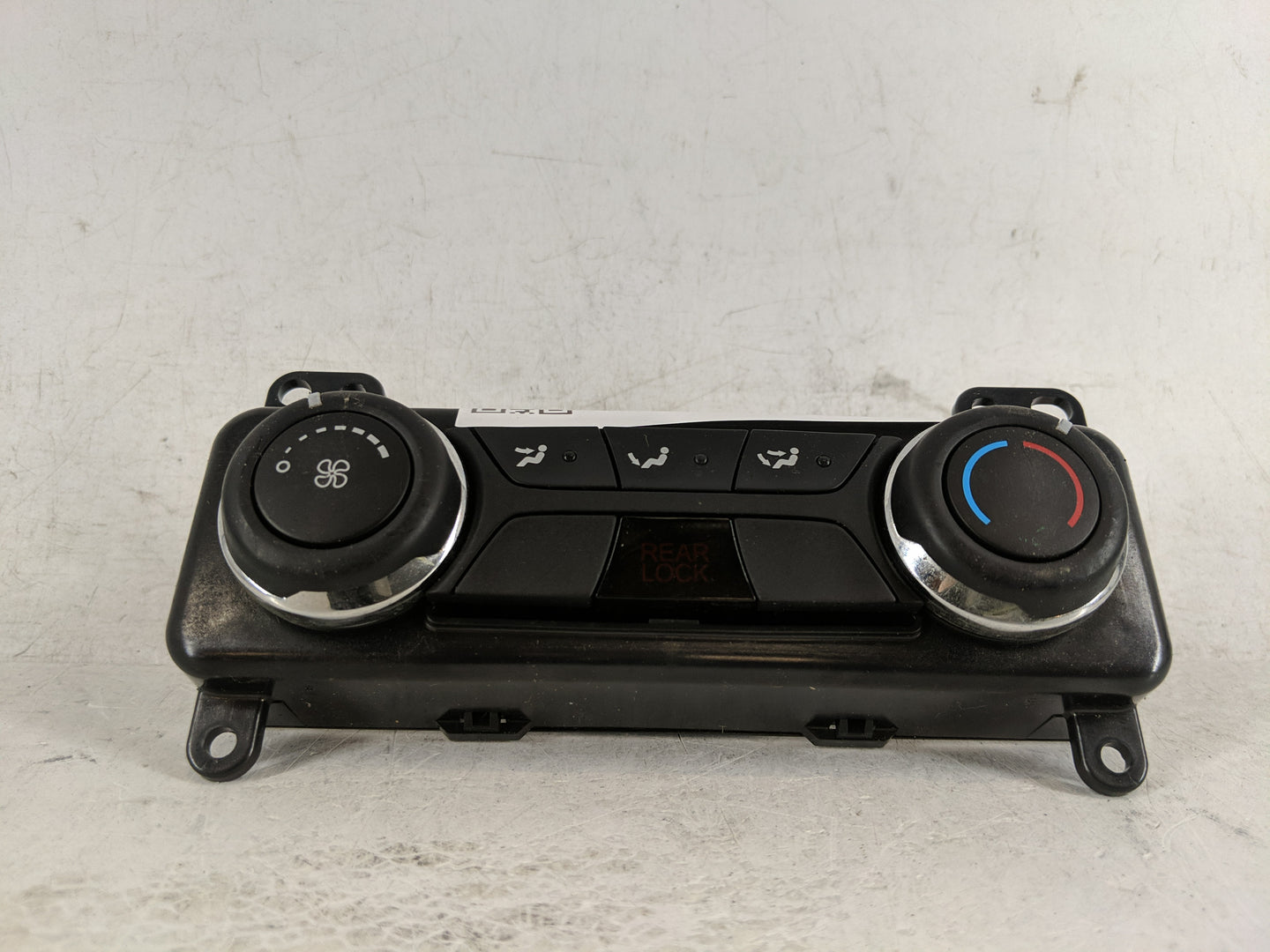 2015 Ford Explorer Climate Control Module Temperature AC/Heater Replacement P/N:BB5T-19980-BD Fits OEM Used Auto Parts - Oem