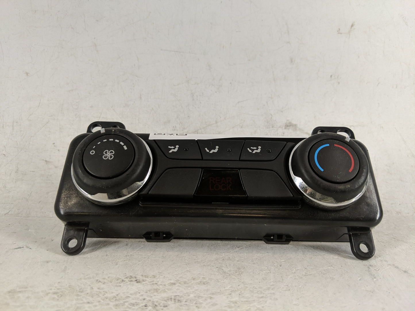 2015 Ford Explorer Climate Control Module Temperature AC/Heater Replacement P/N:BB5T-19980-BD Fits OEM Used Auto Parts - Oem