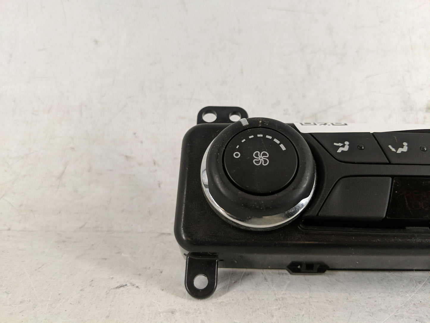 2015 Ford Explorer Climate Control Module Temperature AC/Heater Replacement P/N:BB5T-19980-BD Fits OEM Used Auto Parts - Oem