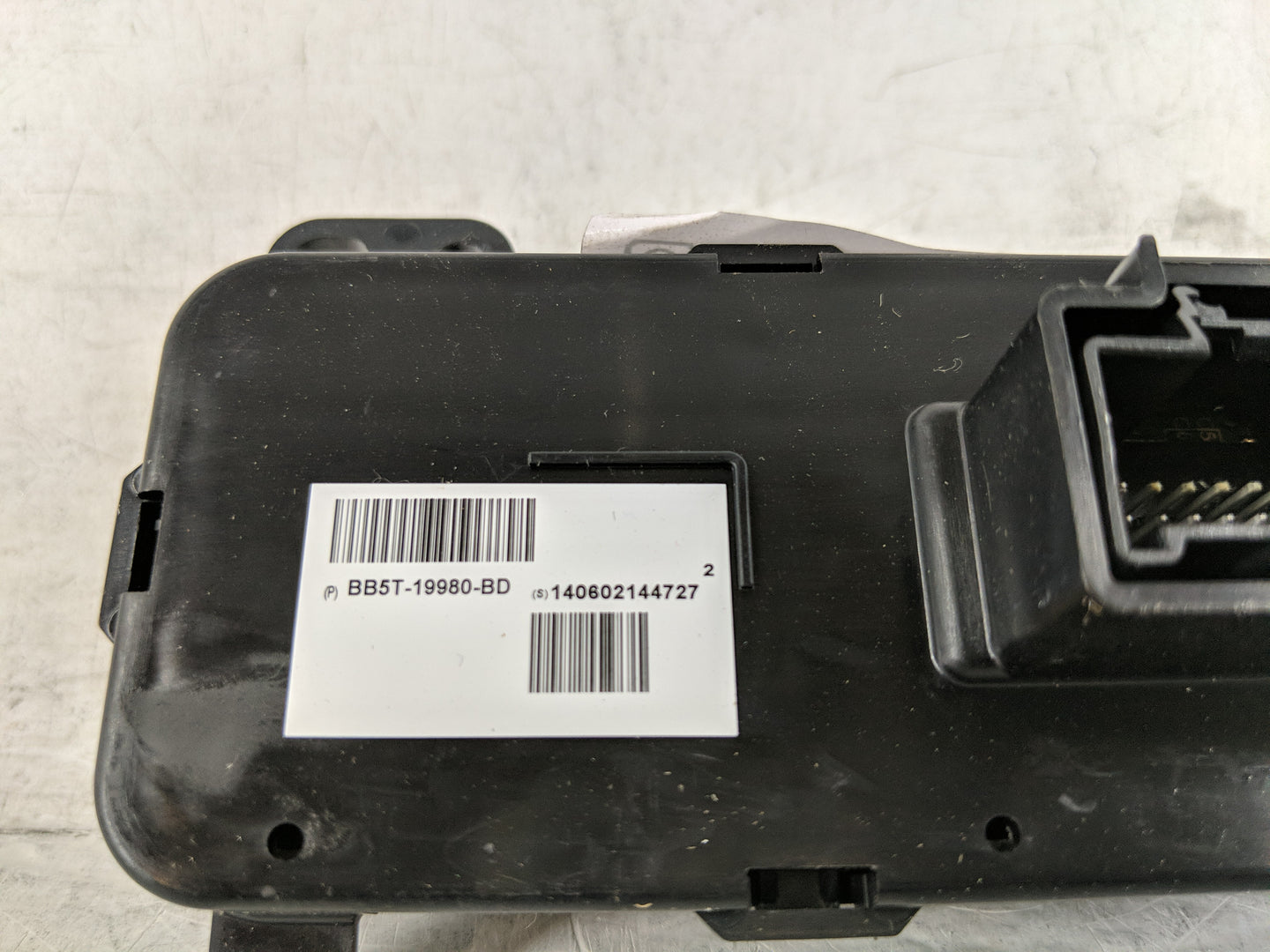 2015 Ford Explorer Climate Control Module Temperature AC/Heater Replacement P/N:BB5T-19980-BD Fits OEM Used Auto Parts - Oem