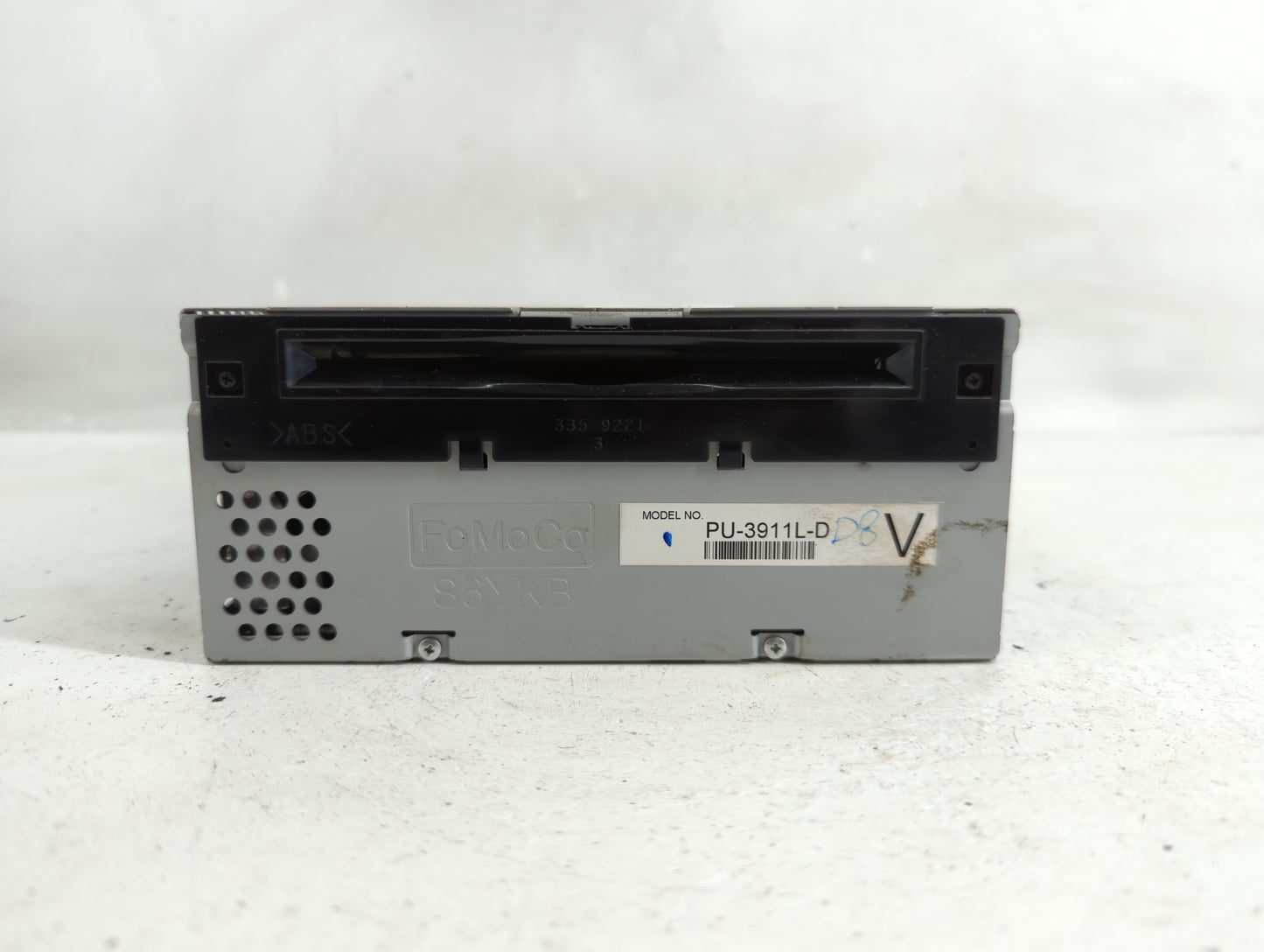 2014-2015 Ford Explorer Radio AM FM Cd Player Receiver Replacement P/N:EB5T-19C107-JA Fits Fits 2014 2015 OEM Used Auto Part