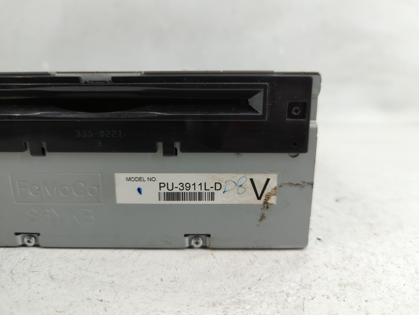 2014-2015 Ford Explorer Radio AM FM Cd Player Receiver Replacement P/N:EB5T-19C107-JA Fits Fits 2014 2015 OEM Used Auto Part