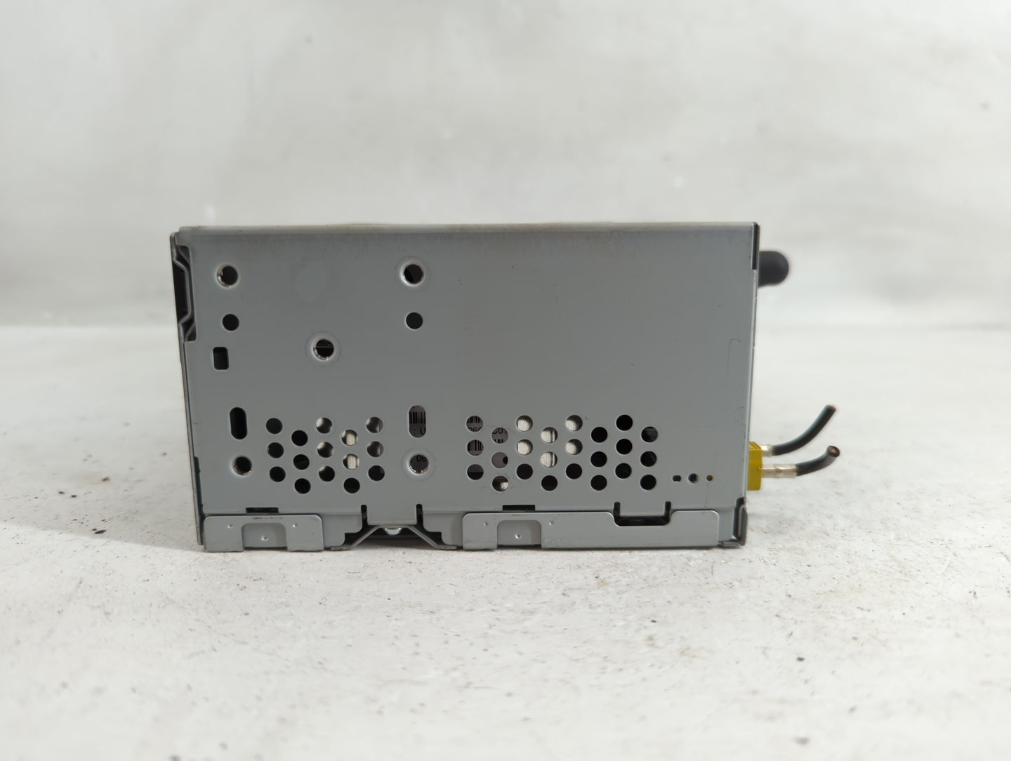2014-2015 Ford Explorer Radio AM FM Cd Player Receiver Replacement P/N:EB5T-19C107-JA Fits Fits 2014 2015 OEM Used Auto Part