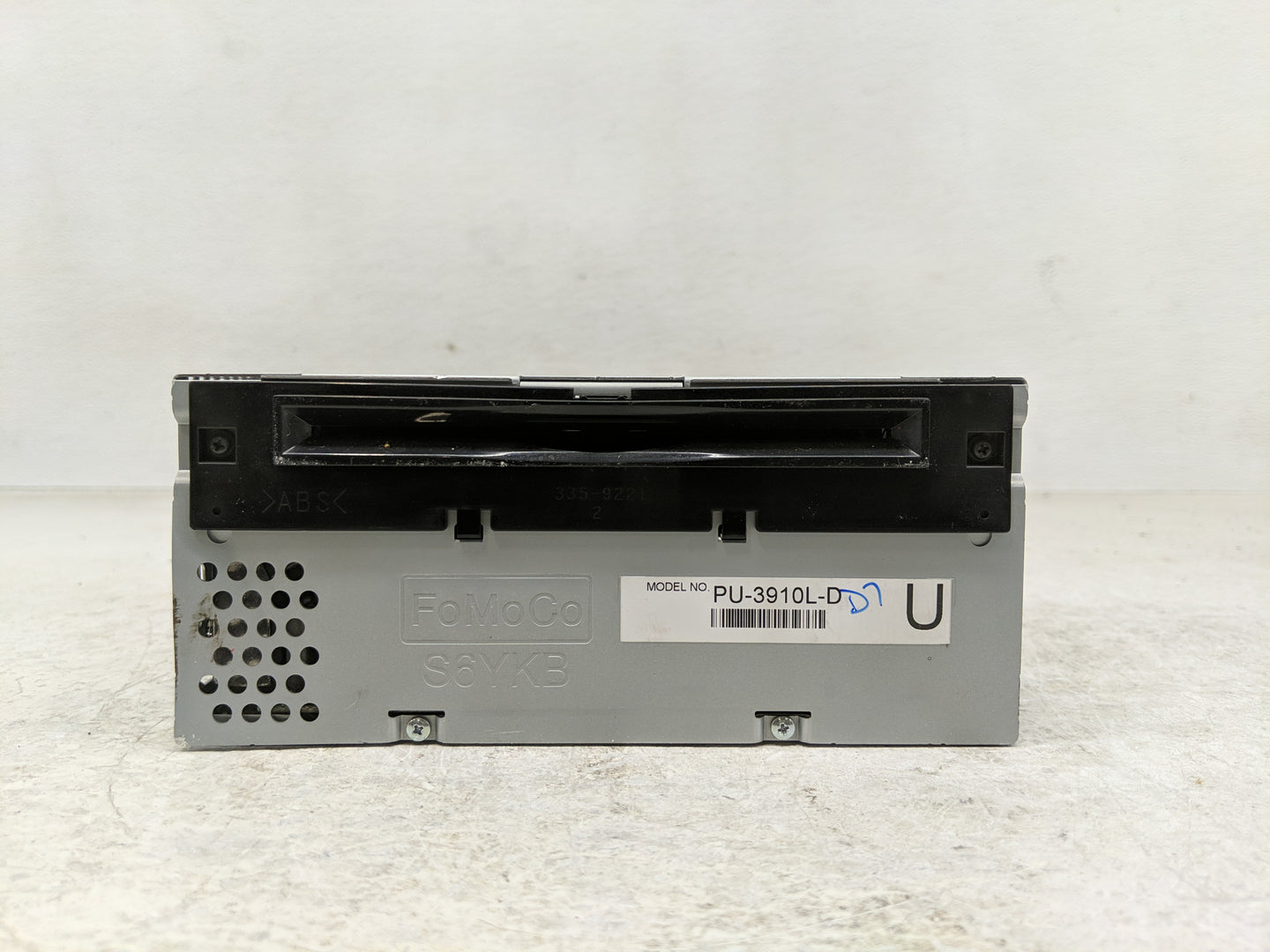 2015 Ford Explorer Radio AM FM Cd Player Receiver Replacement P/N:EB5T-19C107-HA Fits OEM Used Auto Parts - Oemusedautoparts