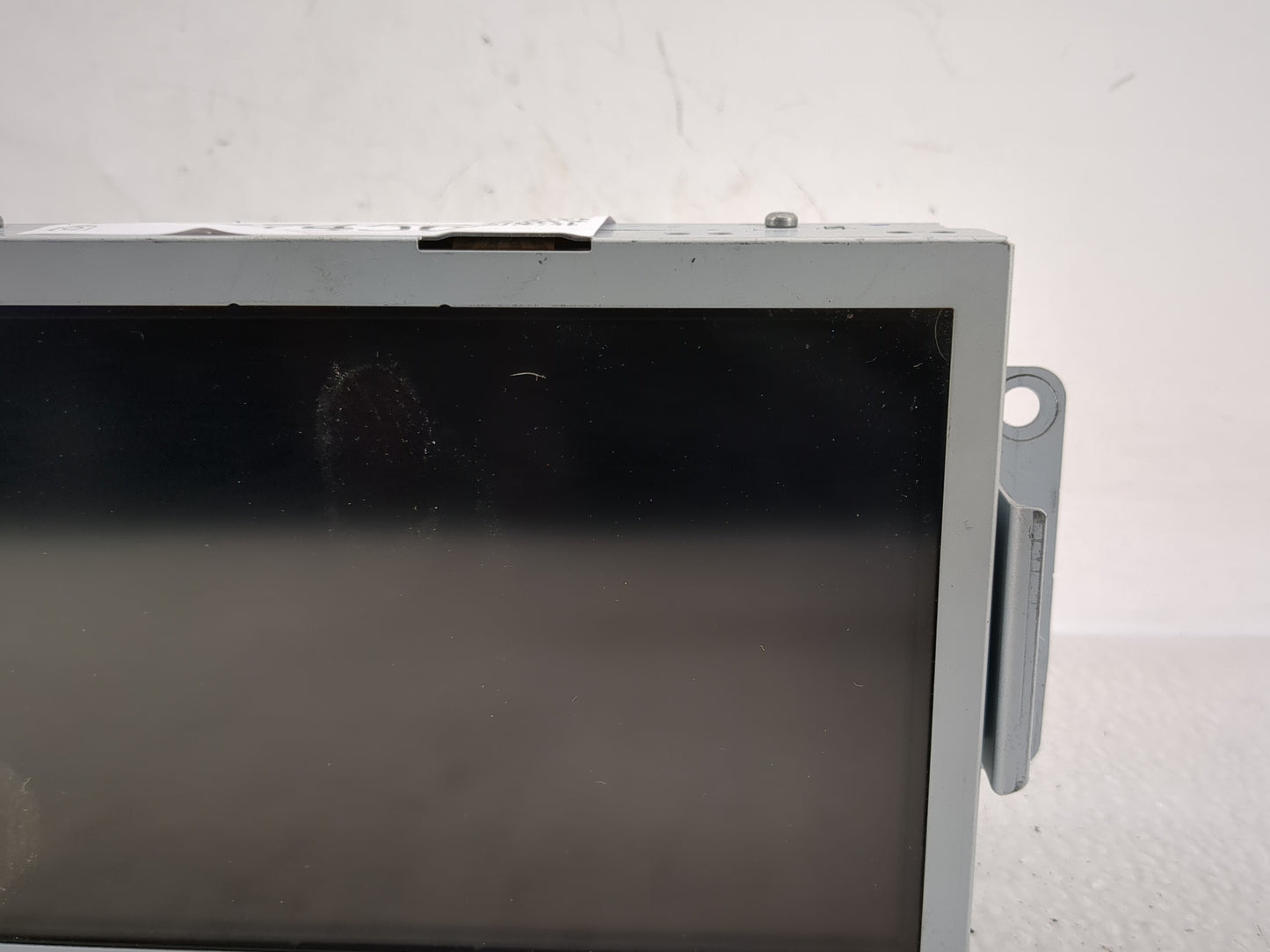 2015-2016 Ford Explorer Information Display Screen - Oemusedautoparts1.com