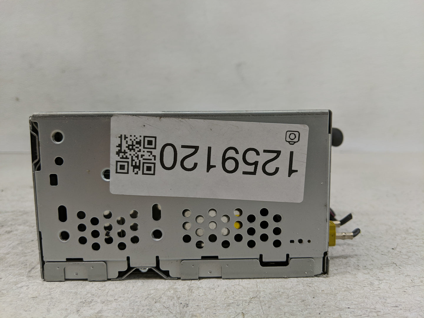 2015 Ford Explorer Radio AM FM Cd Player Receiver Replacement P/N:EB5T-19C107-CB Fits OEM Used Auto Parts - Oemusedautoparts