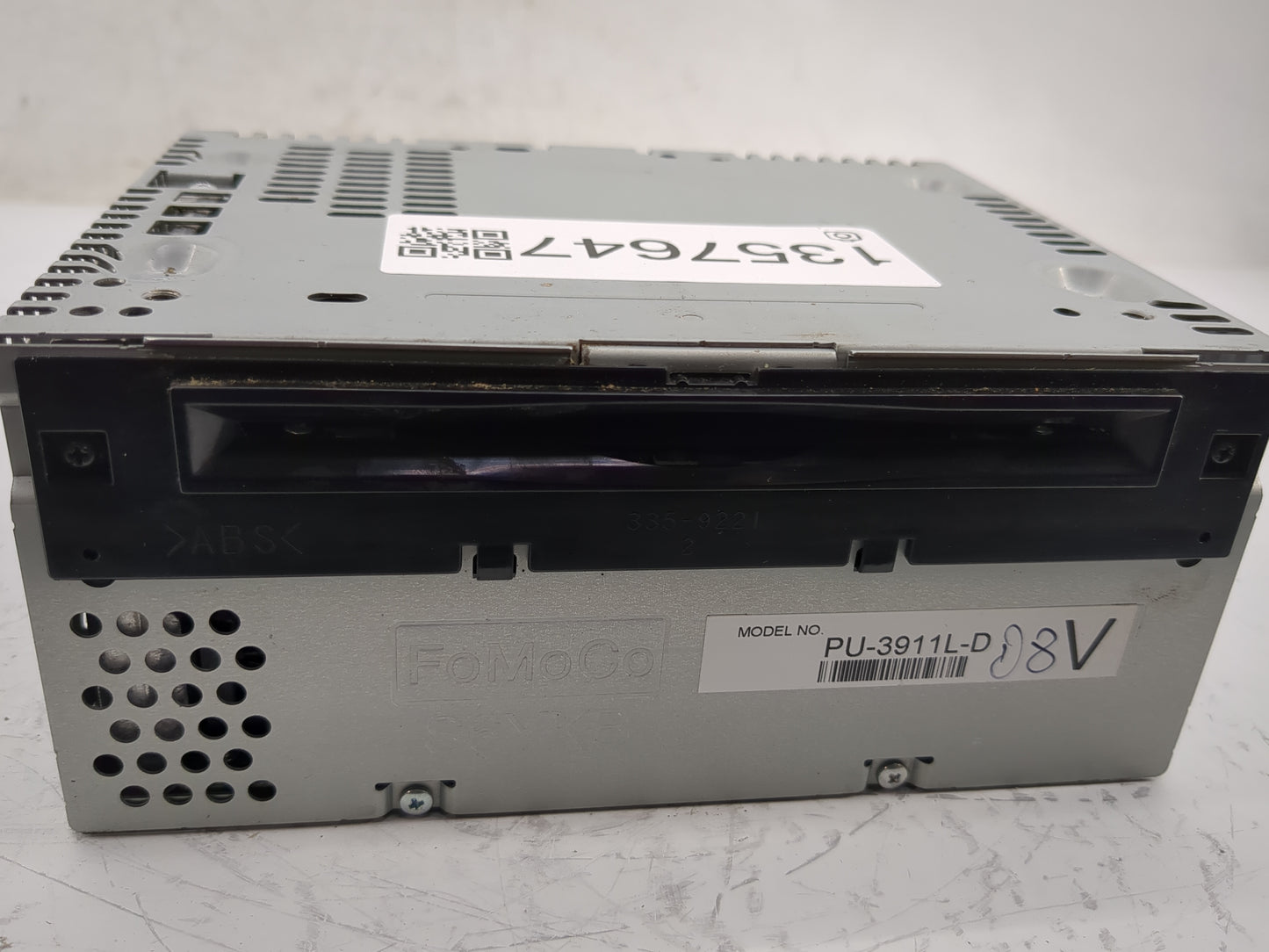 2014-2015 Ford Explorer Radio AM FM Cd Player Receiver Replacement Fits Fits 2014 2015 OEM Used Auto Parts - Oemusedautopart