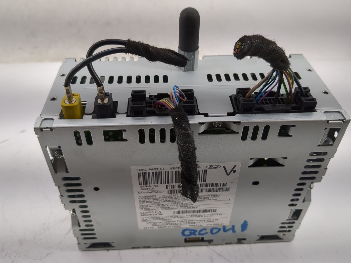 2014-2015 Ford Explorer Radio AM FM Cd Player Receiver Replacement Fits Fits 2014 2015 OEM Used Auto Parts - Oemusedautopart