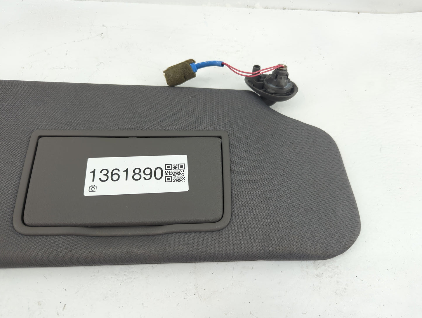 2011-2015 Ford Explorer Sun Visor Shade Replacement Passenger Right Mirror Fits Fits 2011 2012 2013 2014 2015 OEM Used Auto 