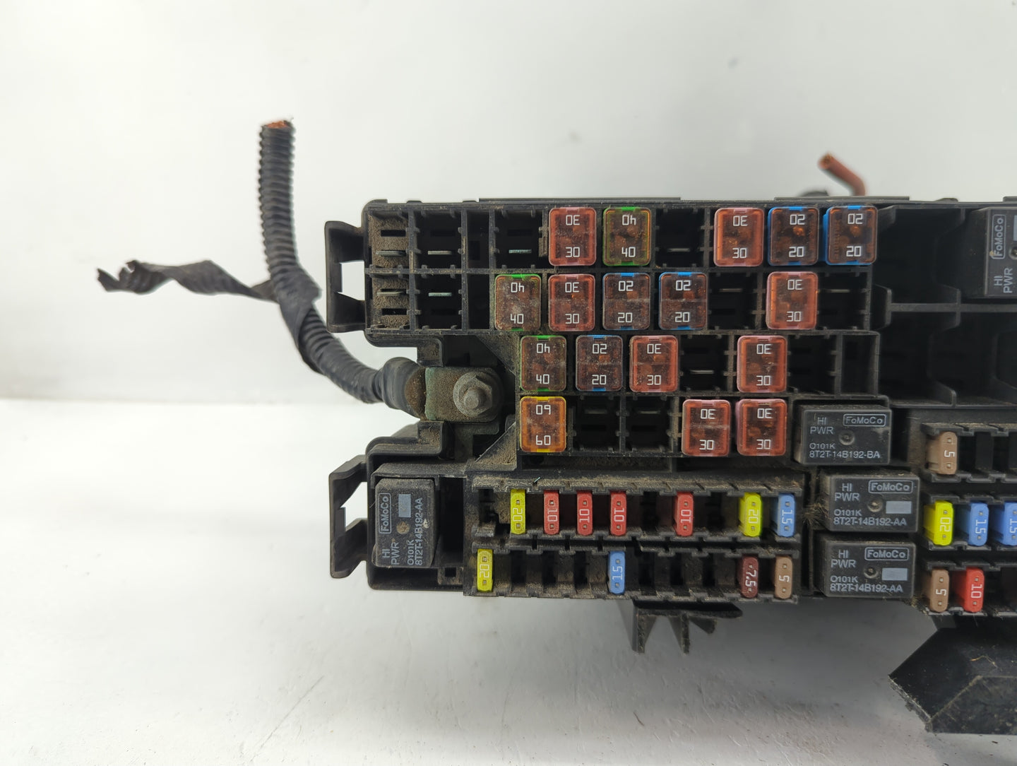 2014-2015 Ford Explorer Fusebox Fuse Box Panel Relay Module P/N:BT4T-14A003-AA Fits Fits 2014 2015 OEM Used Auto Parts - Oem