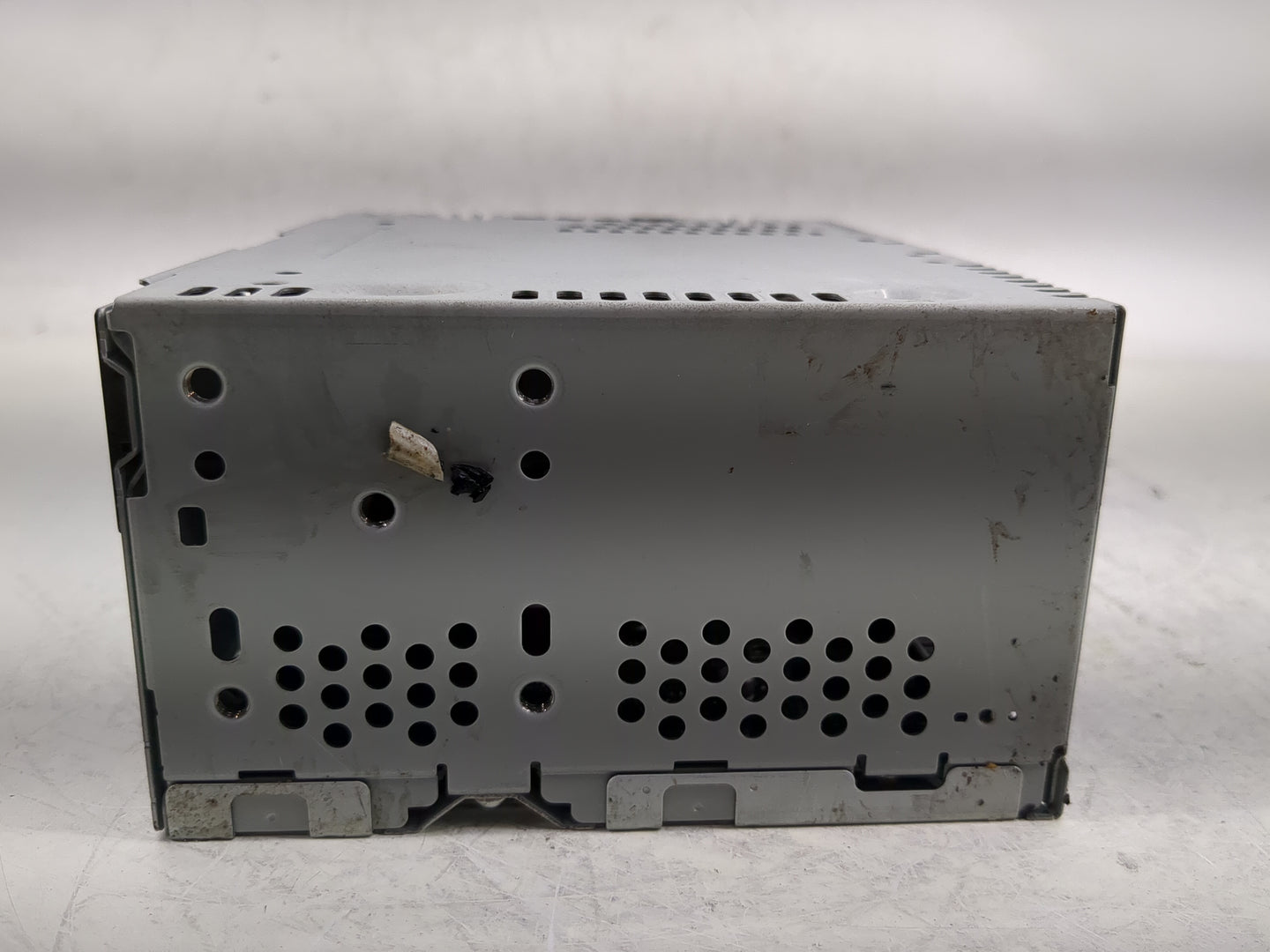 2015 Ford Explorer Radio AM FM Cd Player Receiver Replacement P/N:EB5T-19C107-GB Fits OEM Used Auto Parts - Oemusedautoparts