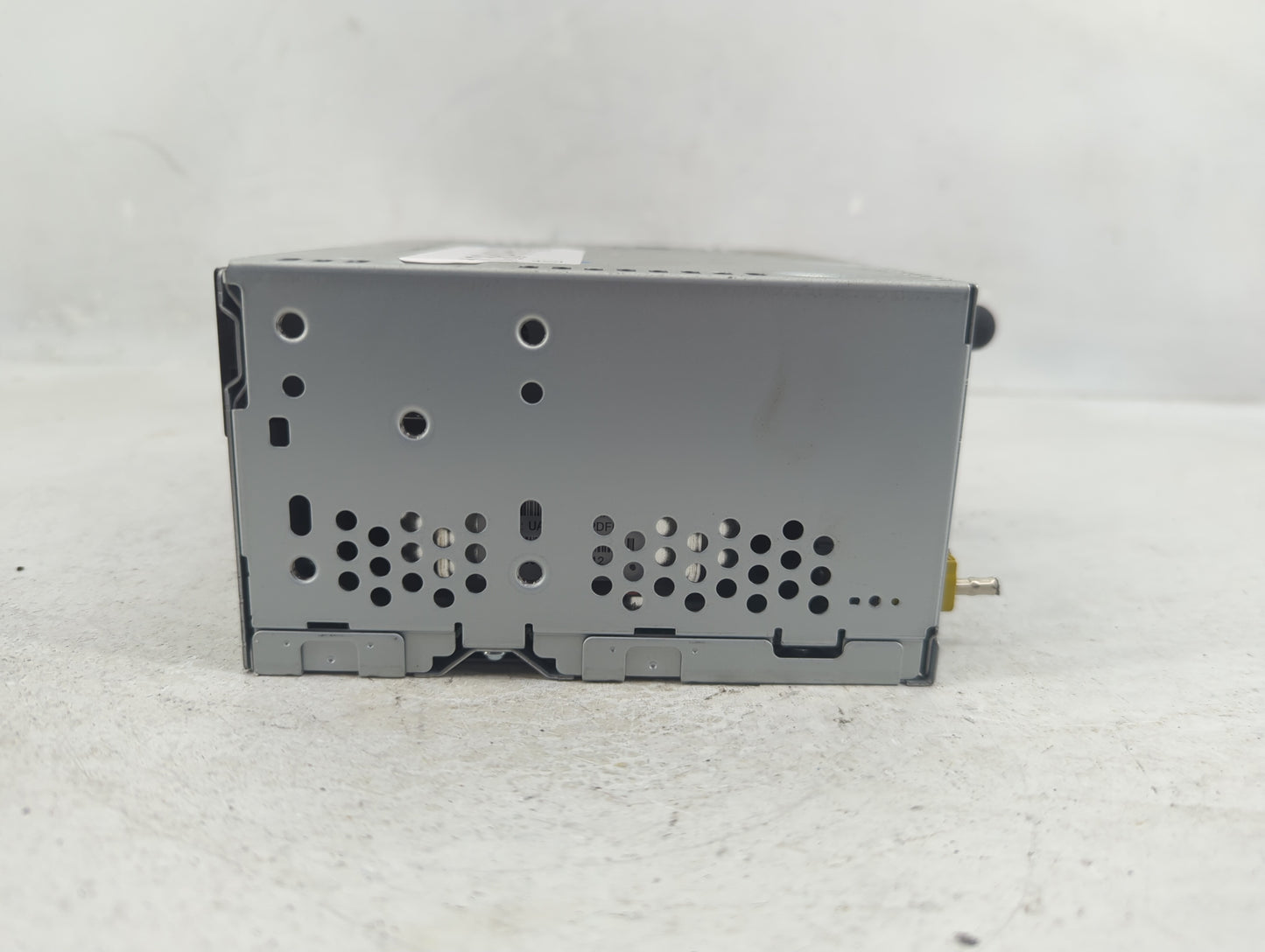 2014-2015 Ford Explorer Radio AM FM Cd Player Receiver Replacement P/N:PU-3910L-D Fits Fits 2014 2015 OEM Used Auto Parts - 