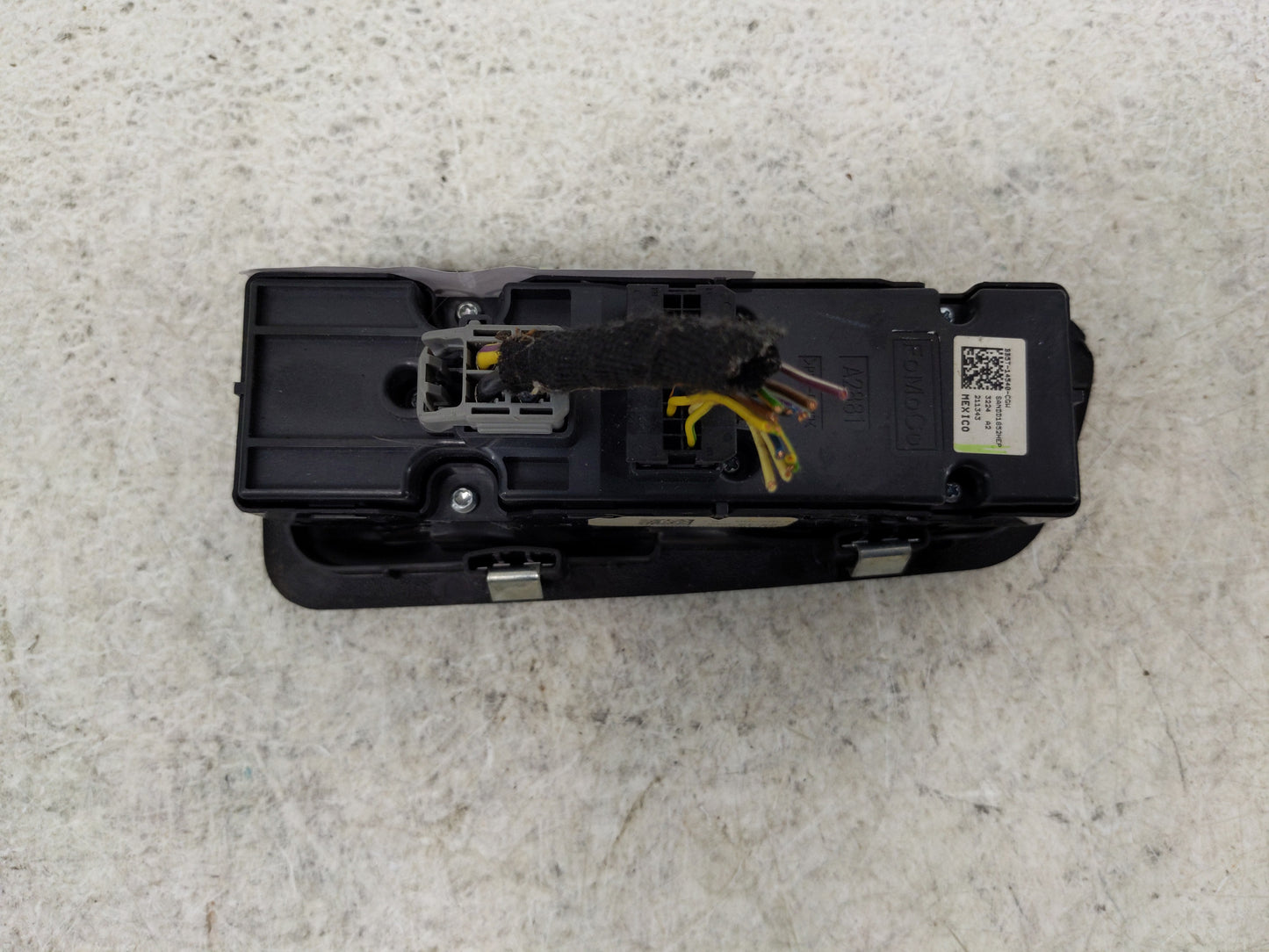 2011-2015 Ford Explorer Master Power Window Switch Replacement Driver Side Left P/N:BB5T-14540-CGW Fits OEM Used Auto Parts 