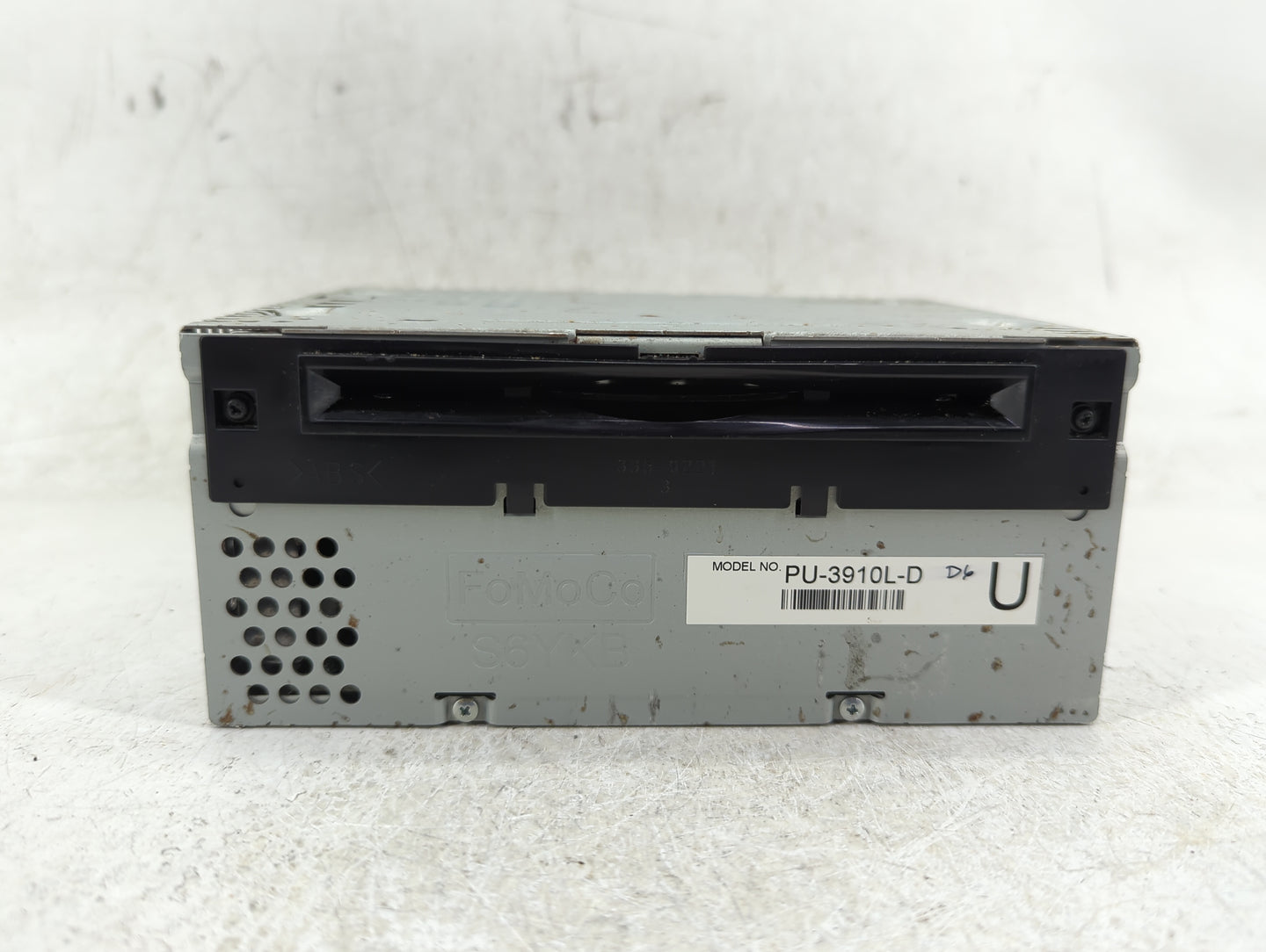 2014-2015 Ford Explorer Radio AM FM Cd Player Receiver Replacement P/N:EB5T-19C107-HA Fits Fits 2014 2015 OEM Used Auto Part