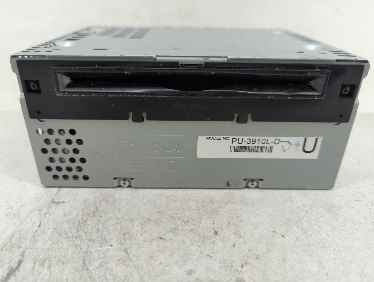 2014-2015 Ford Explorer Radio AM FM Cd Player Receiver Replacement P/N:EB5T-19C107-HA Fits Fits 2014 2015 OEM Used Auto Part