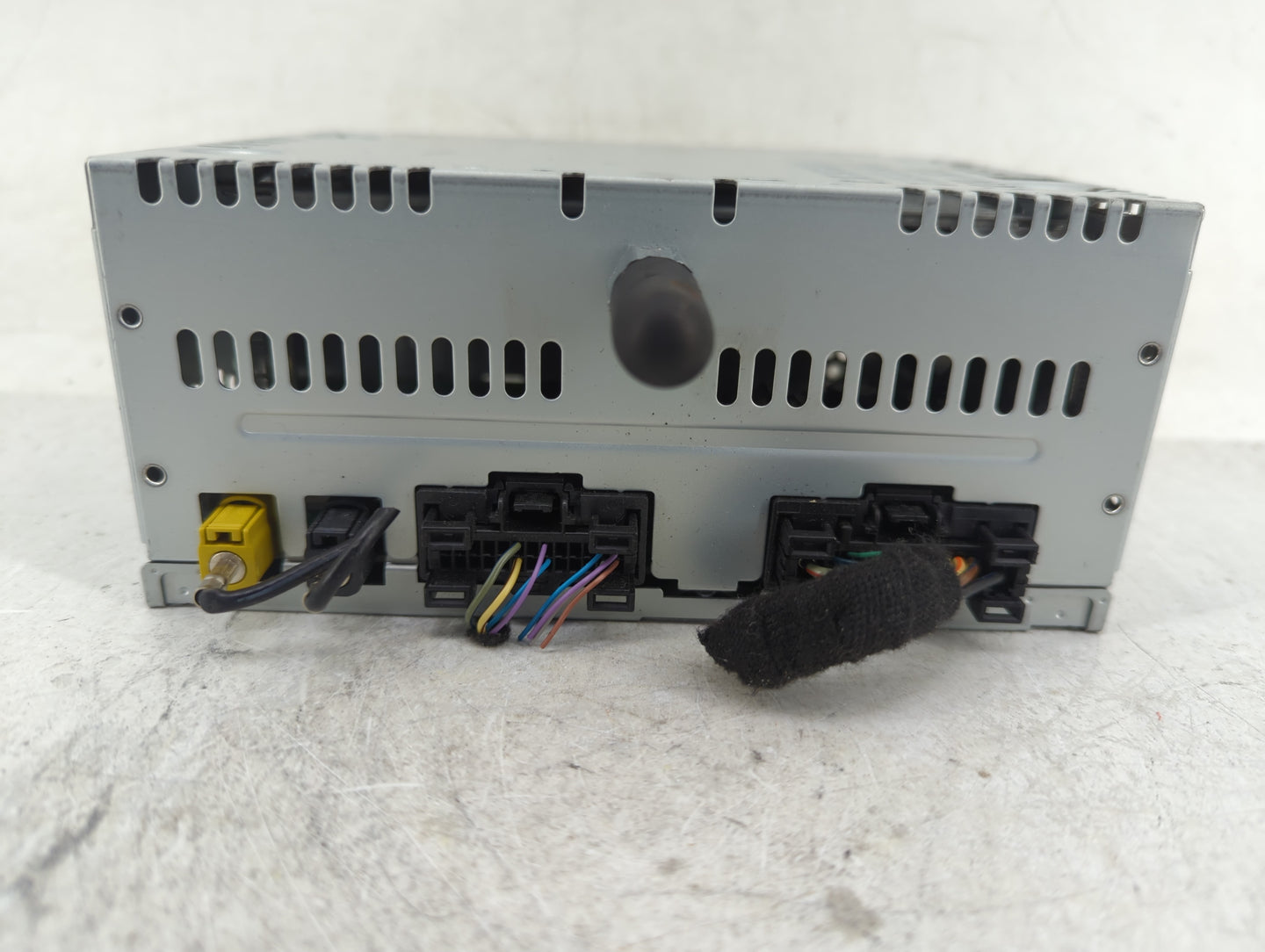 2014-2015 Ford Explorer Radio AM FM Cd Player Receiver Replacement P/N:EB5T-19C107-HA Fits Fits 2014 2015 OEM Used Auto Part