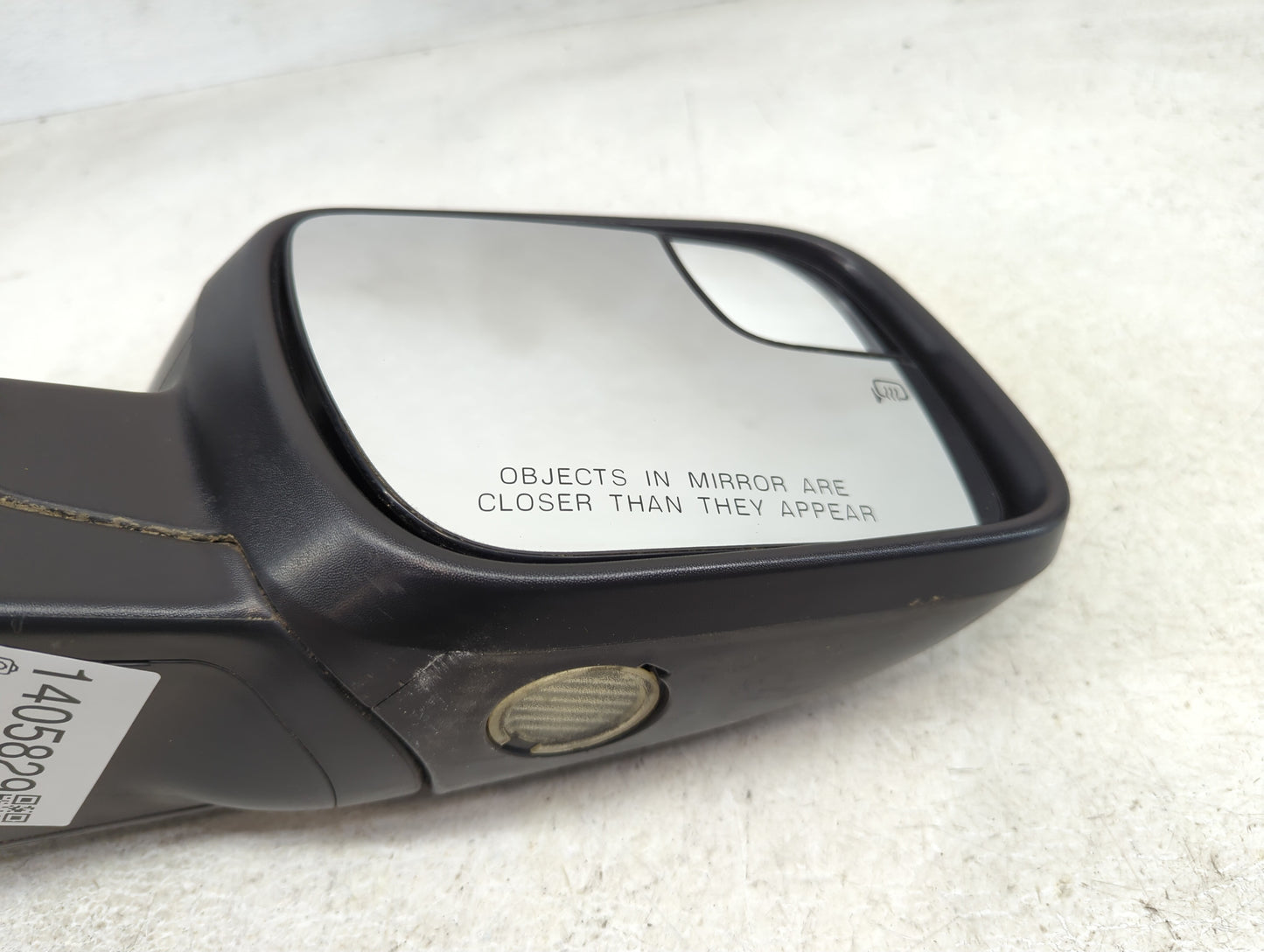 2011-2015 Ford Explorer Passenger Side View Mirror - Right Door Mirror OEM Used - Oemusedautoparts1.com