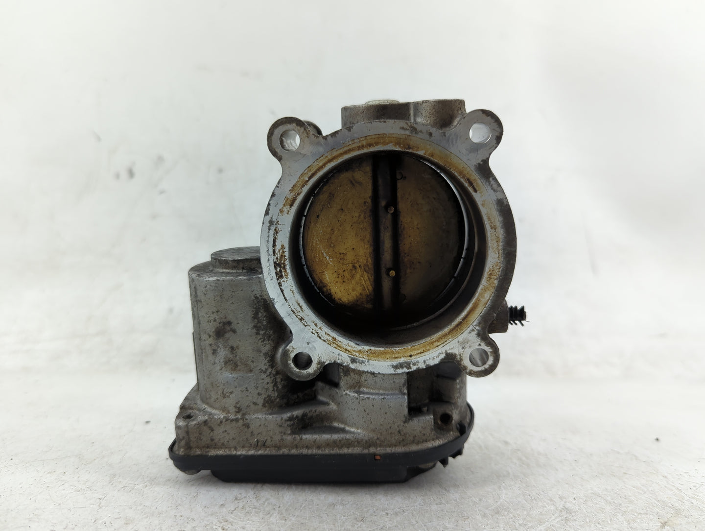 2011-2019 Ford Explorer Throttle Body P/N:AT4E-9F991-EH Fits Fits 2011 2012 2013 2014 2015 2016 2017 2018 2019 OEM Used Auto