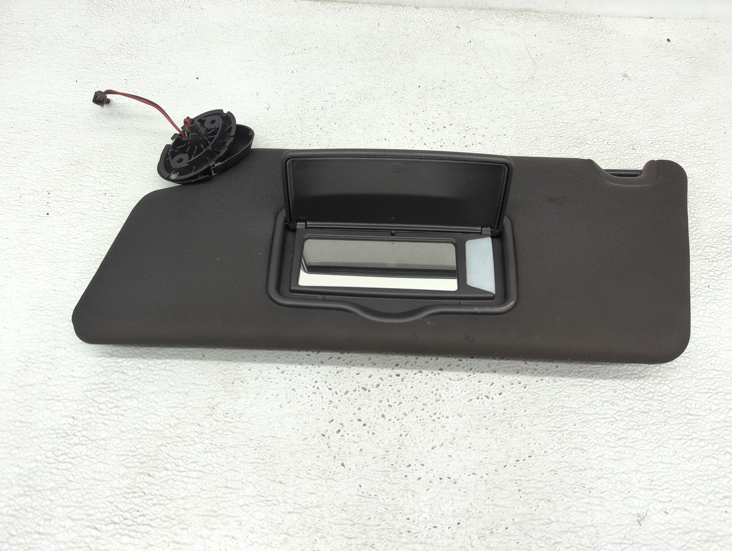 2011-2015 Ford Explorer Sun Visor Shade Replacement Driver Left Mirror Fits Fits 2011 2012 2013 2014 2015 OEM Used Auto Part