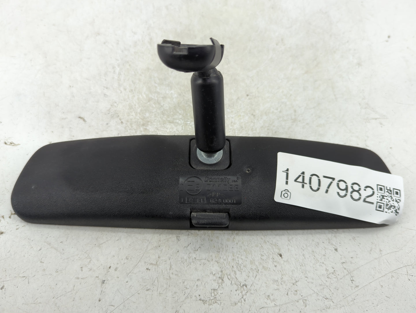 2015 Ford Explorer Interior Rear View Mirror Replacement OEM P/N:011083 Fits OEM Used Auto Parts - Oemusedautoparts1.com