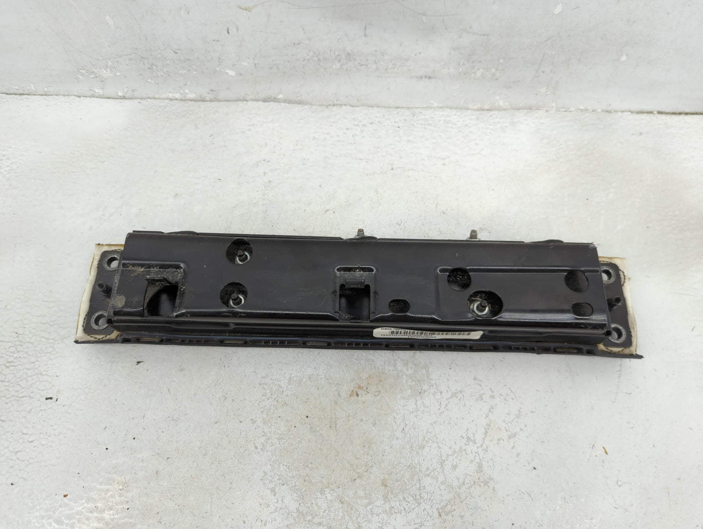 2011-2015 Ford Explorer Air Bag Driver Left Knee OEM P/N:DB5378045J76AE Fits Fits 2011 2012 2013 2014 2015 OEM Used Auto Par
