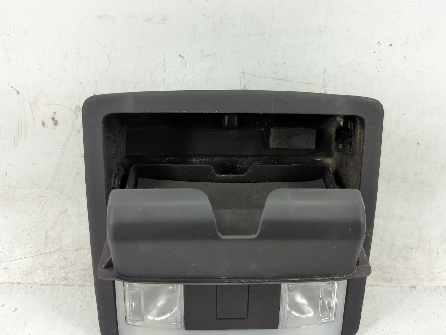 2011-2015 Ford Explorer Overhead Roof Console 1408471 - Oemusedautoparts1.com