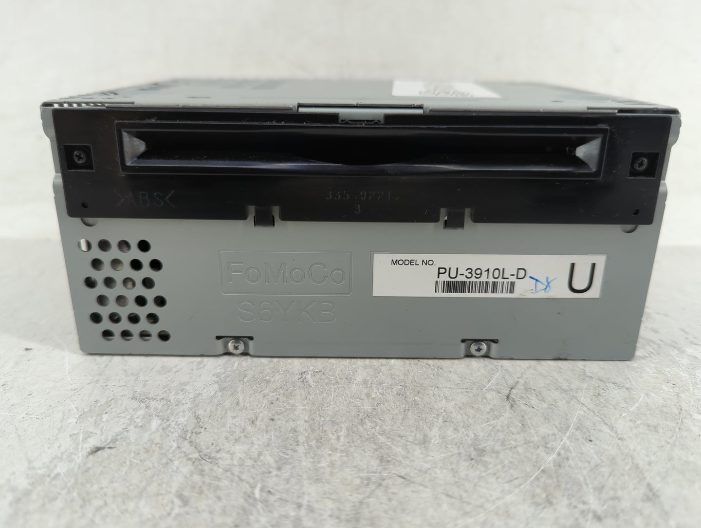 2015 Ford Explorer Radio AM FM Cd Player Receiver Replacement P/N:EB5T-19C107-HB Fits OEM Used Auto Parts - Oemusedautoparts