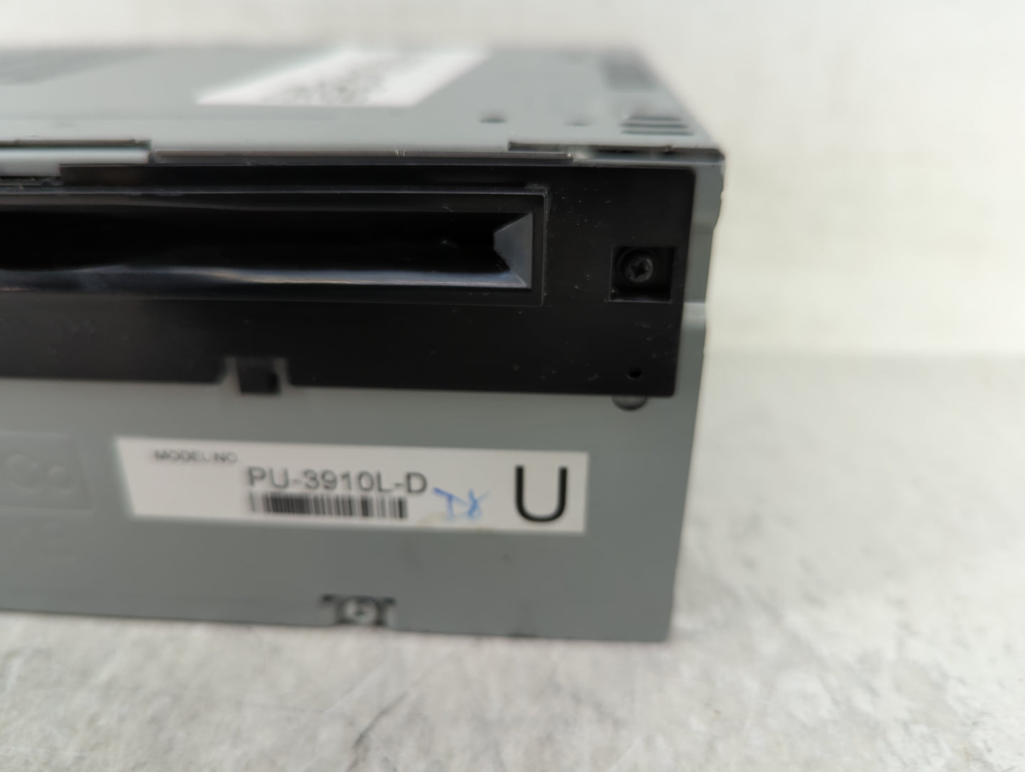 2015 Ford Explorer Radio AM FM Cd Player Receiver Replacement P/N:EB5T-19C107-HB Fits OEM Used Auto Parts - Oemusedautoparts