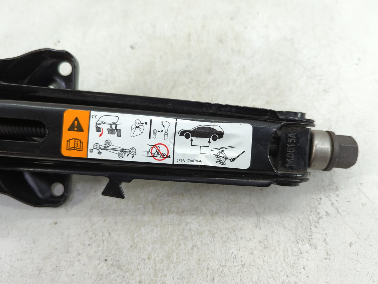 2015 Ford Explorer Spare Scissor Car Jack - Oemusedautoparts1.com