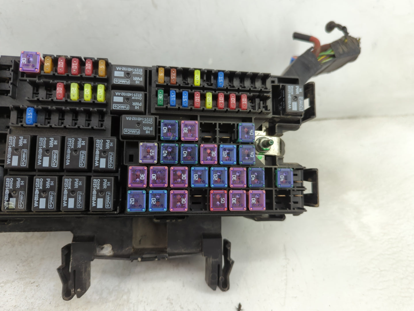 2014-2015 Ford Explorer Fusebox Fuse Box Panel Relay Module P/N:BT4T-14A003-AA Fits Fits 2014 2015 OEM Used Auto Parts - Oem