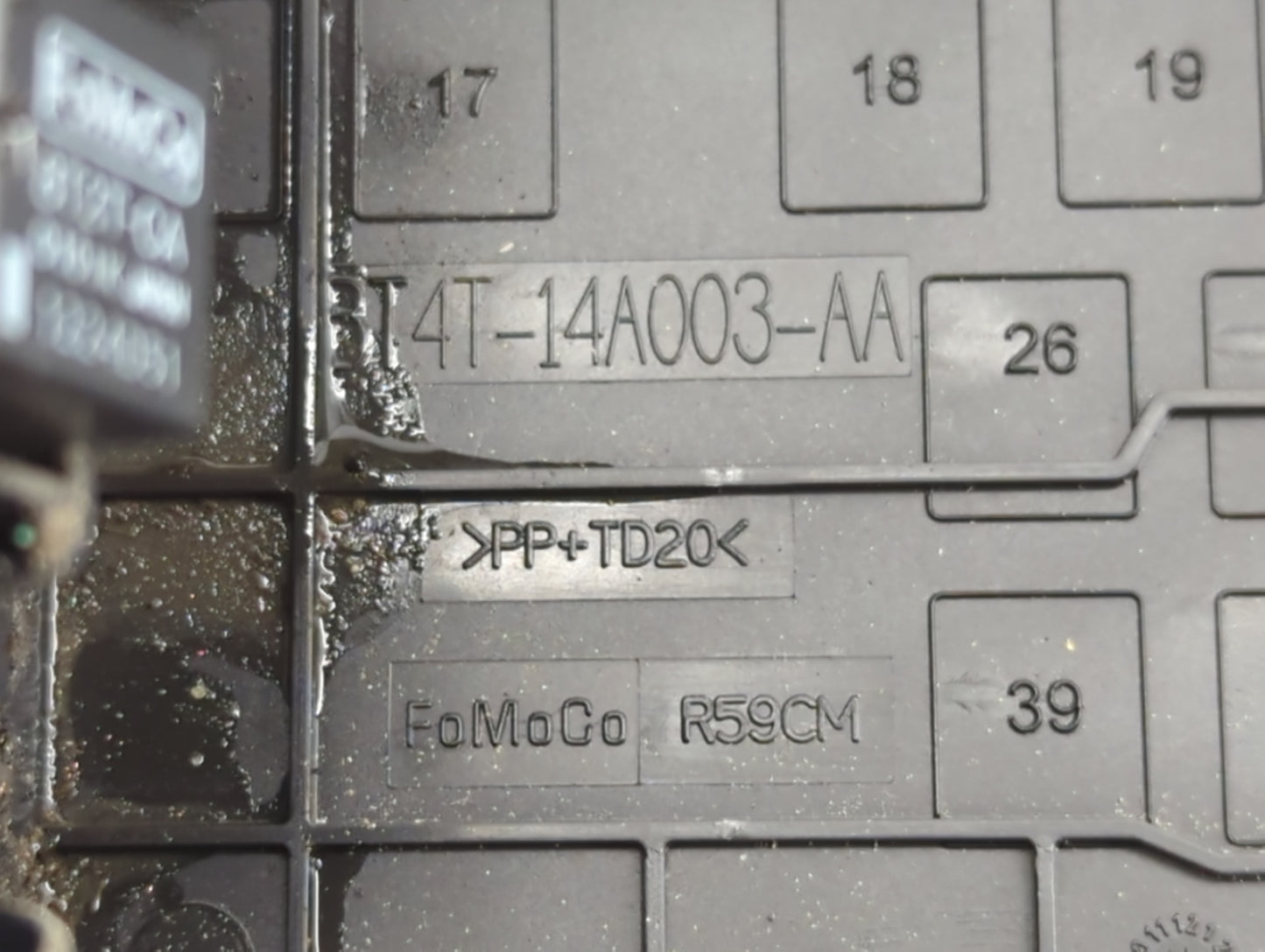 2014-2015 Ford Explorer Fusebox Fuse Box Panel Relay Module P/N:BT4T-14A003-AA Fits Fits 2014 2015 OEM Used Auto Parts - Oem