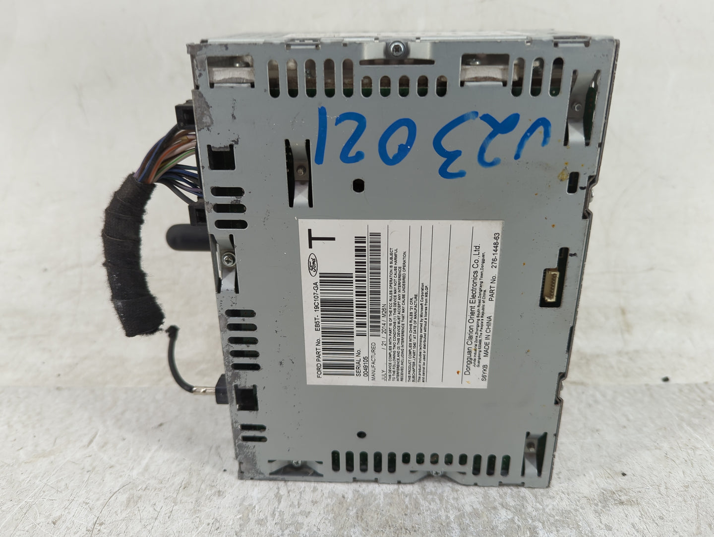2014-2015 Ford Explorer Radio AM FM Cd Player Receiver Replacement P/N:EB5T-19C107-GA Fits Fits 2014 2015 OEM Used Auto Part