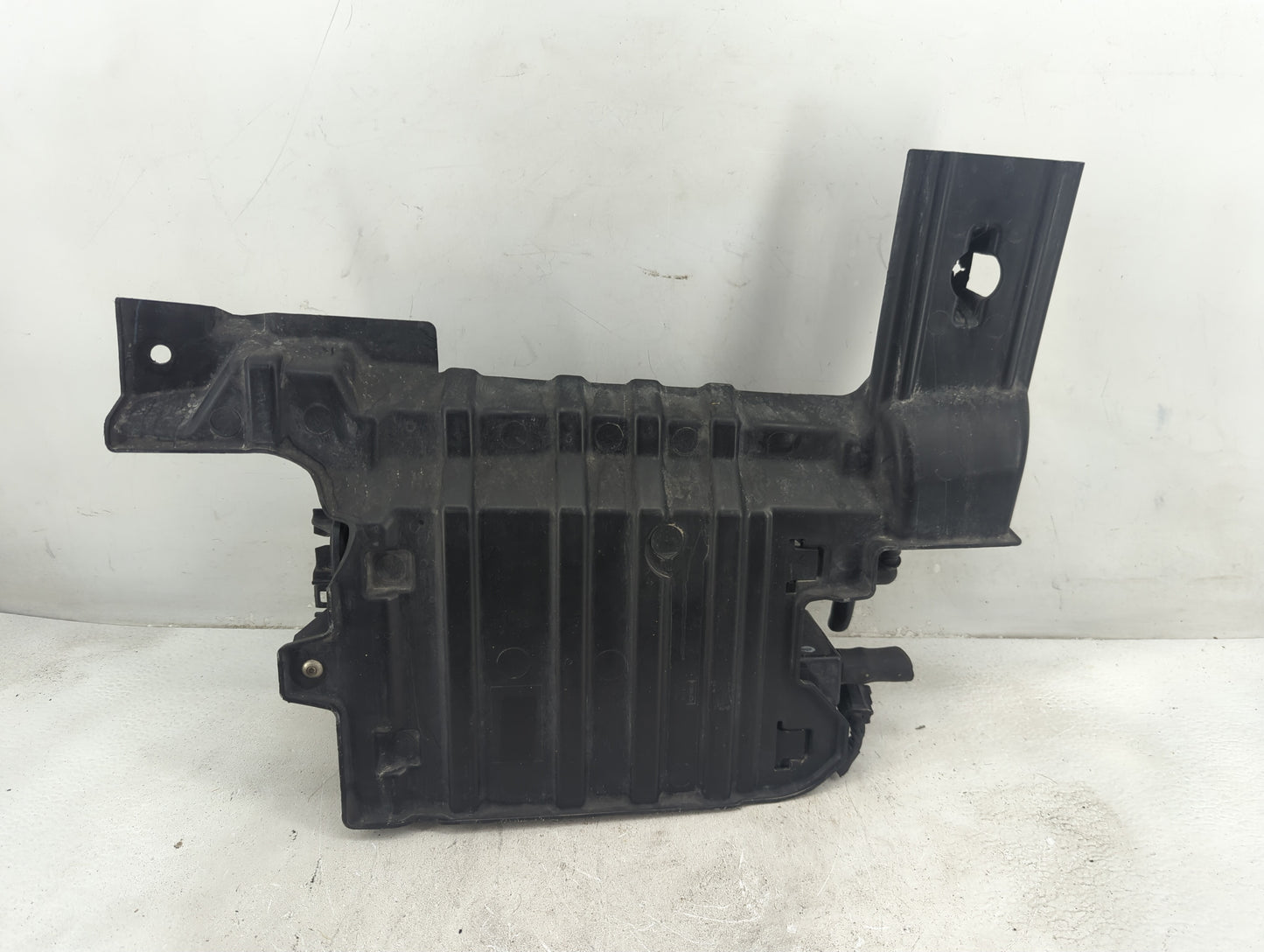 2015 Ford Explorer Fuel Vapor Charcoal Canister 1410837 - Oemusedautoparts1.com