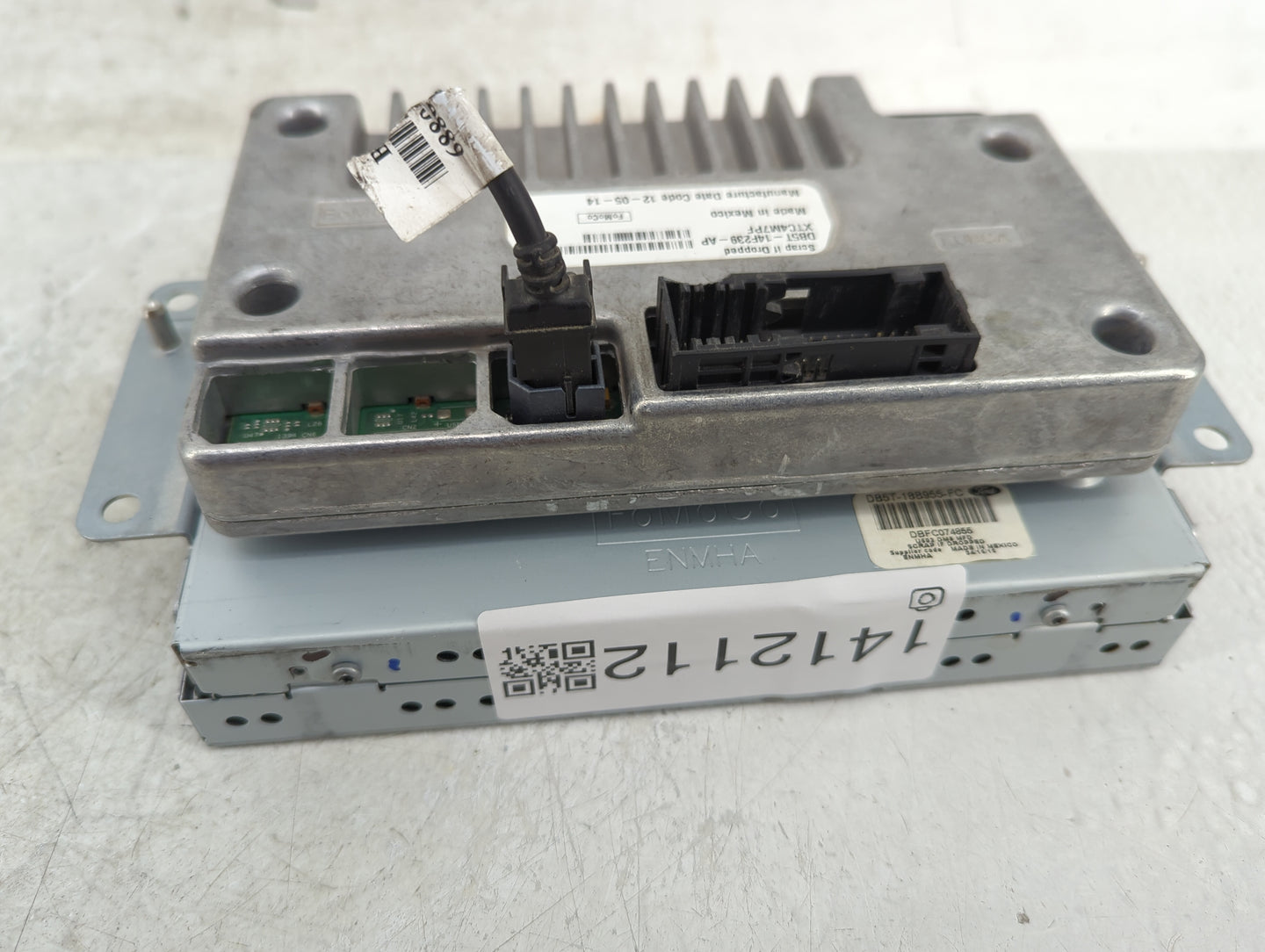 2015-2016 Ford Explorer Information Display Screen - Oemusedautoparts1.com