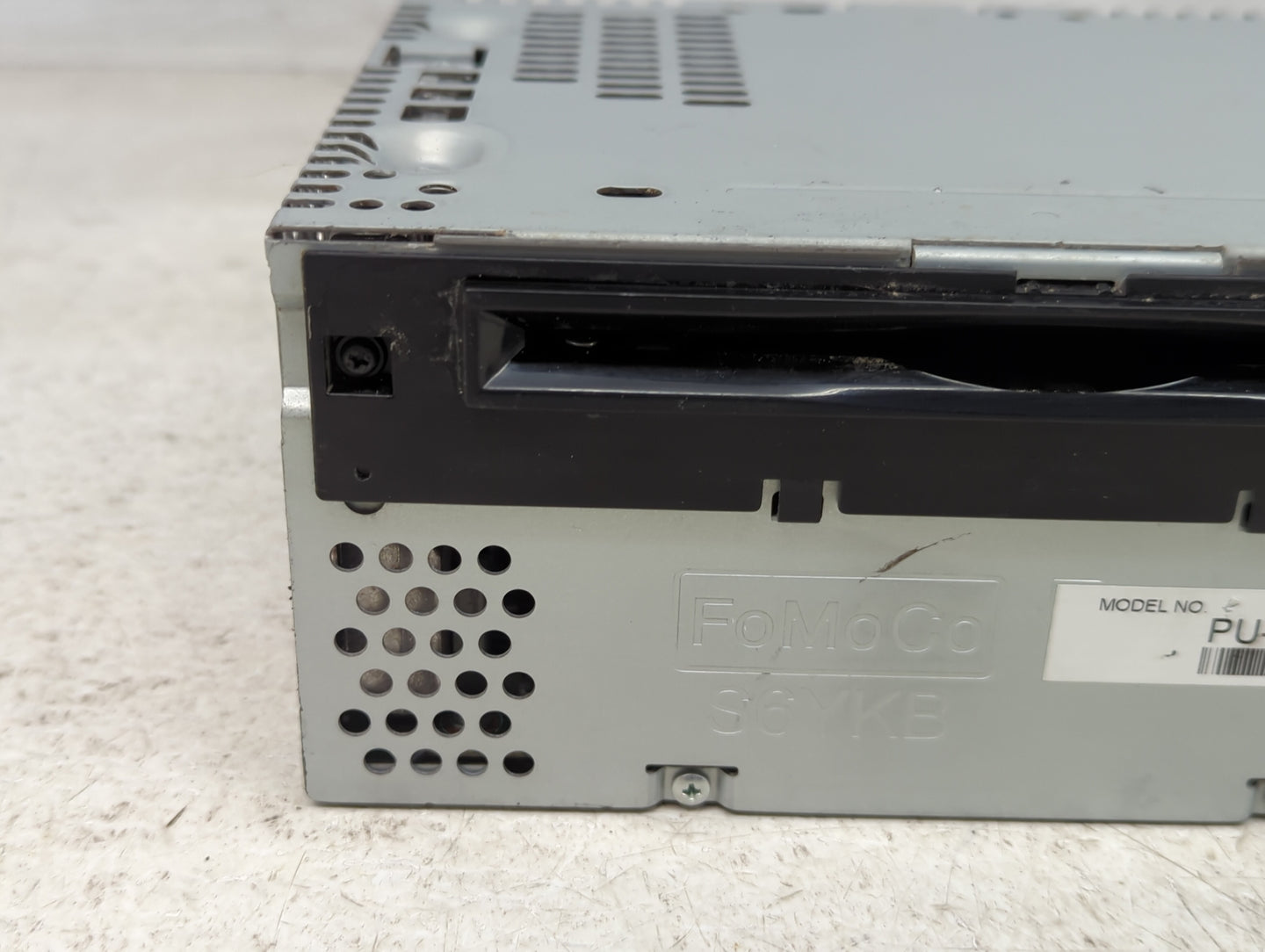 2015 Ford Explorer Radio AM FM Cd Player Receiver Replacement P/N:EB5T19C107HB Fits OEM Used Auto Parts - Oemusedautoparts1.