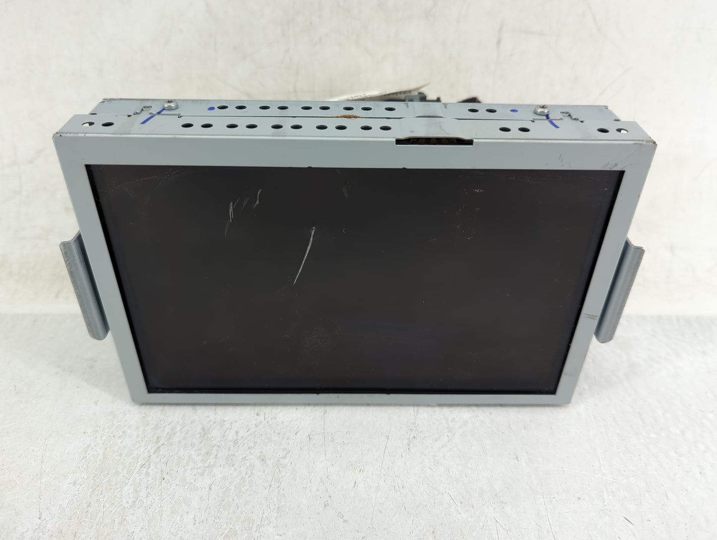 2015 Ford Explorer Radio AM FM Cd Player Receiver Replacement P/N:DB5T-14F239-AP Fits Fits 2001 2002 2003 OEM Used Auto Part