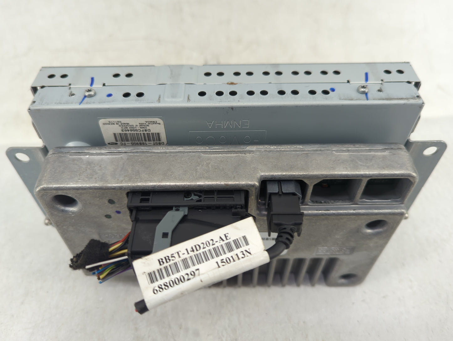 2015 Ford Explorer Radio AM FM Cd Player Receiver Replacement P/N:DB5T-14F239-AP Fits Fits 2001 2002 2003 OEM Used Auto Part