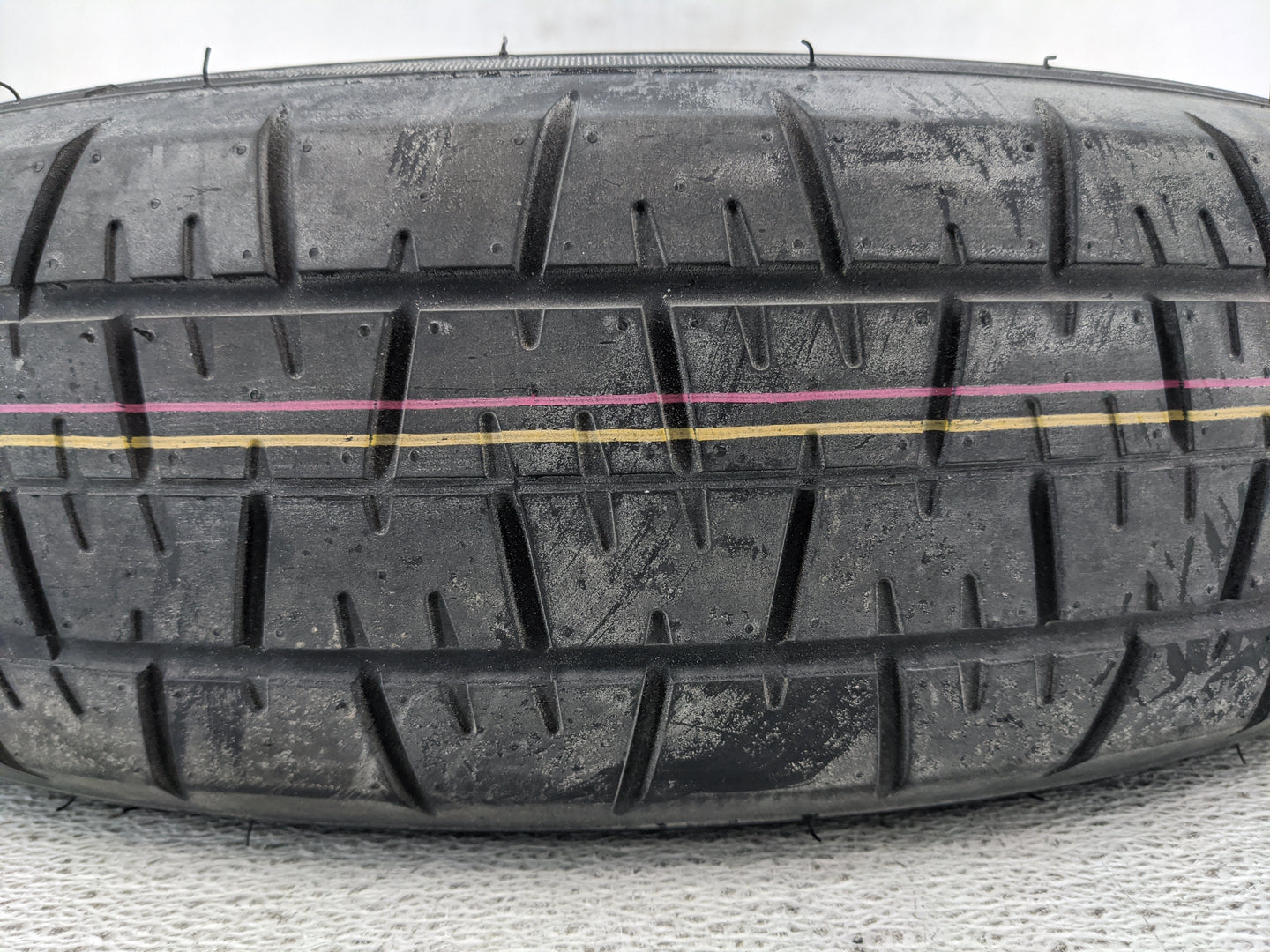 2013-2019 Ford Explorer Spare Donut Tire Wheel Rim Oem - Oemusedautoparts1.com