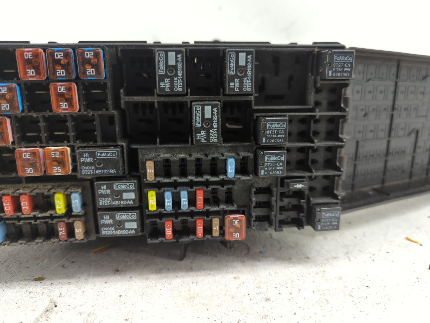 2014-2015 Ford Explorer Fusebox Fuse Box Panel Relay Module P/N:BT4T-14A003-AA Fits Fits 2014 2015 OEM Used Auto Parts - Oem