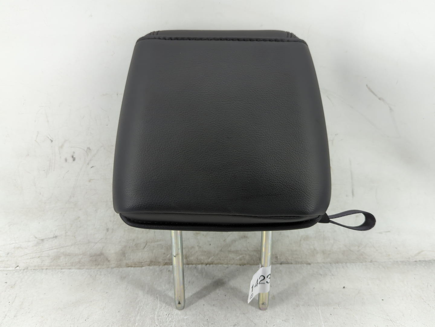 2015 Ford Explorer Headrest Head Rest Rear Center Seat Fits OEM Used Auto Parts - Oemusedautoparts1.com